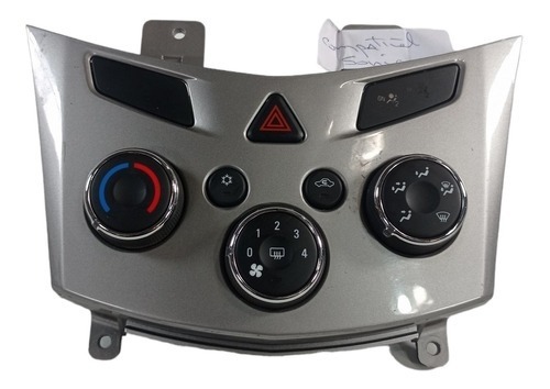 Comando Ar Condicionado Gm Tracker Sonic 2014 A 2016