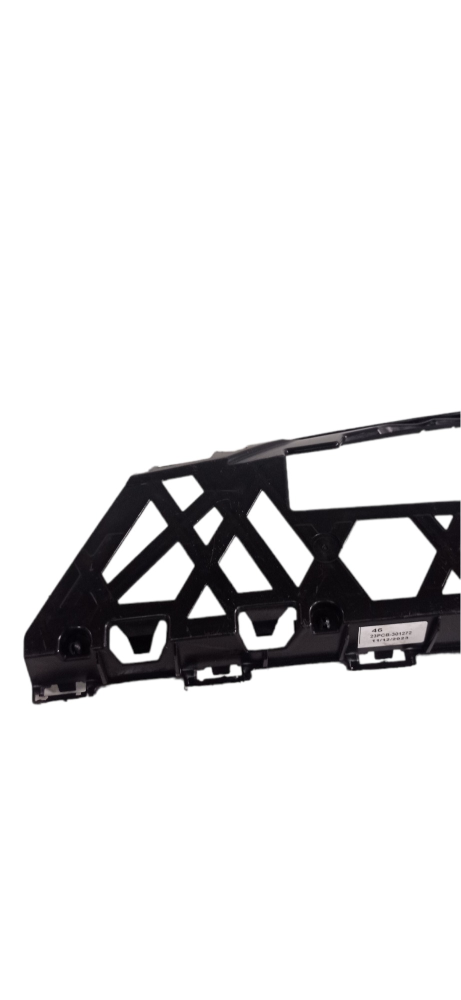 Suporte Guia Parachoque Dianteiro Esquerdo Vw Passat 15 18 2