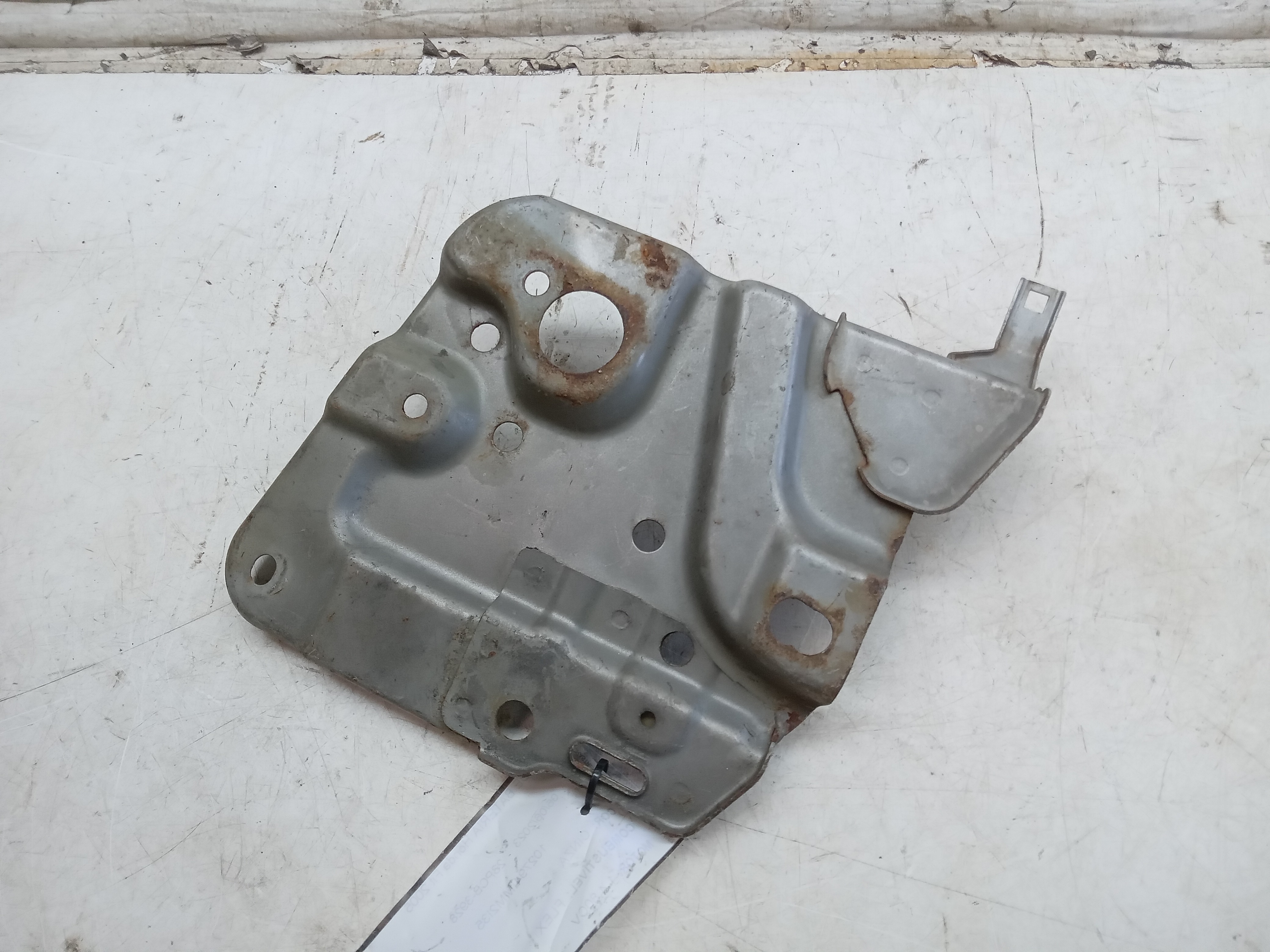SUPORTE BASE BATERIA Honda Fit 2005 2