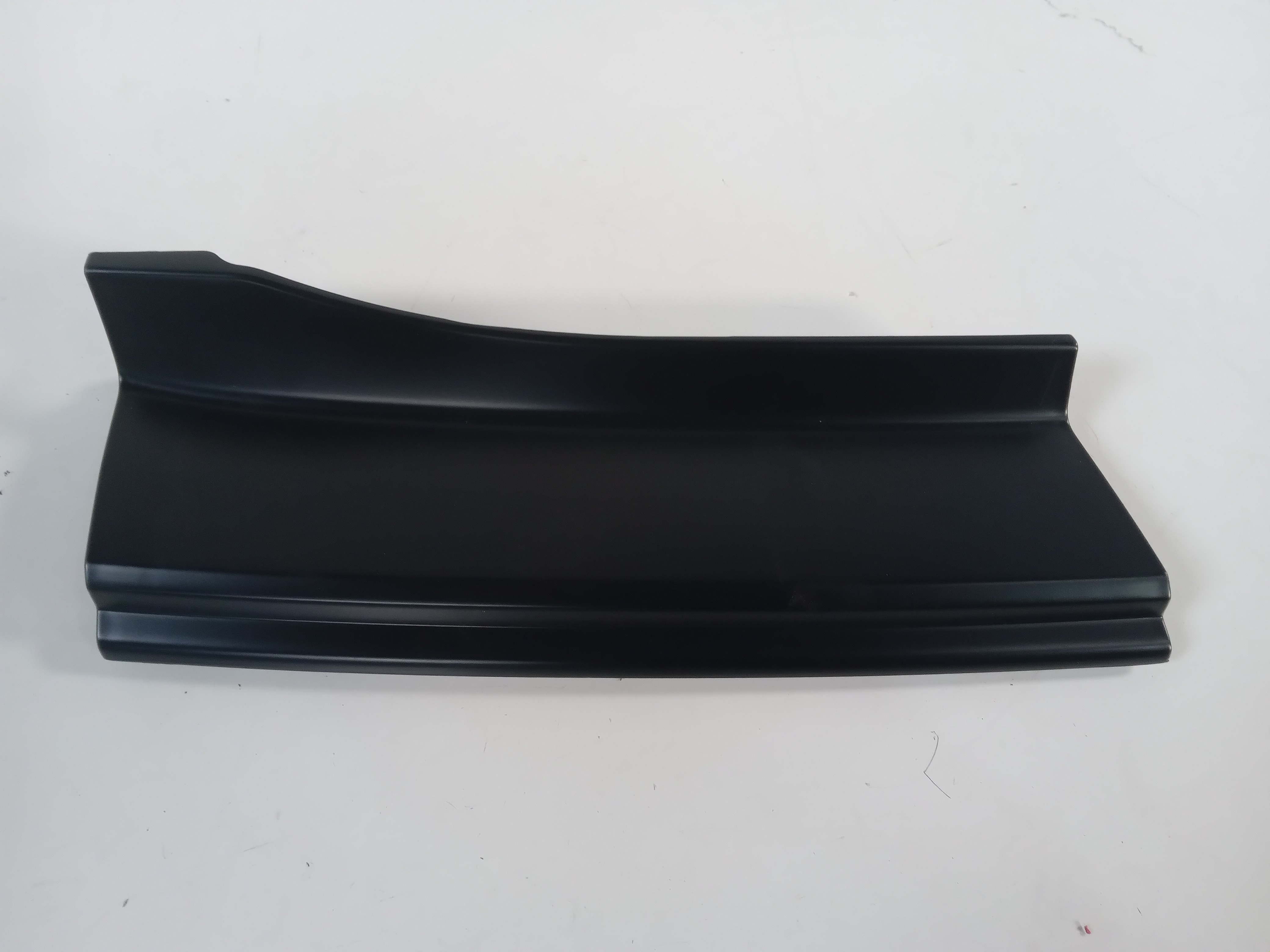 Moldura Tampa Parachoque Traseiro Fox 2010 5z6807941 1