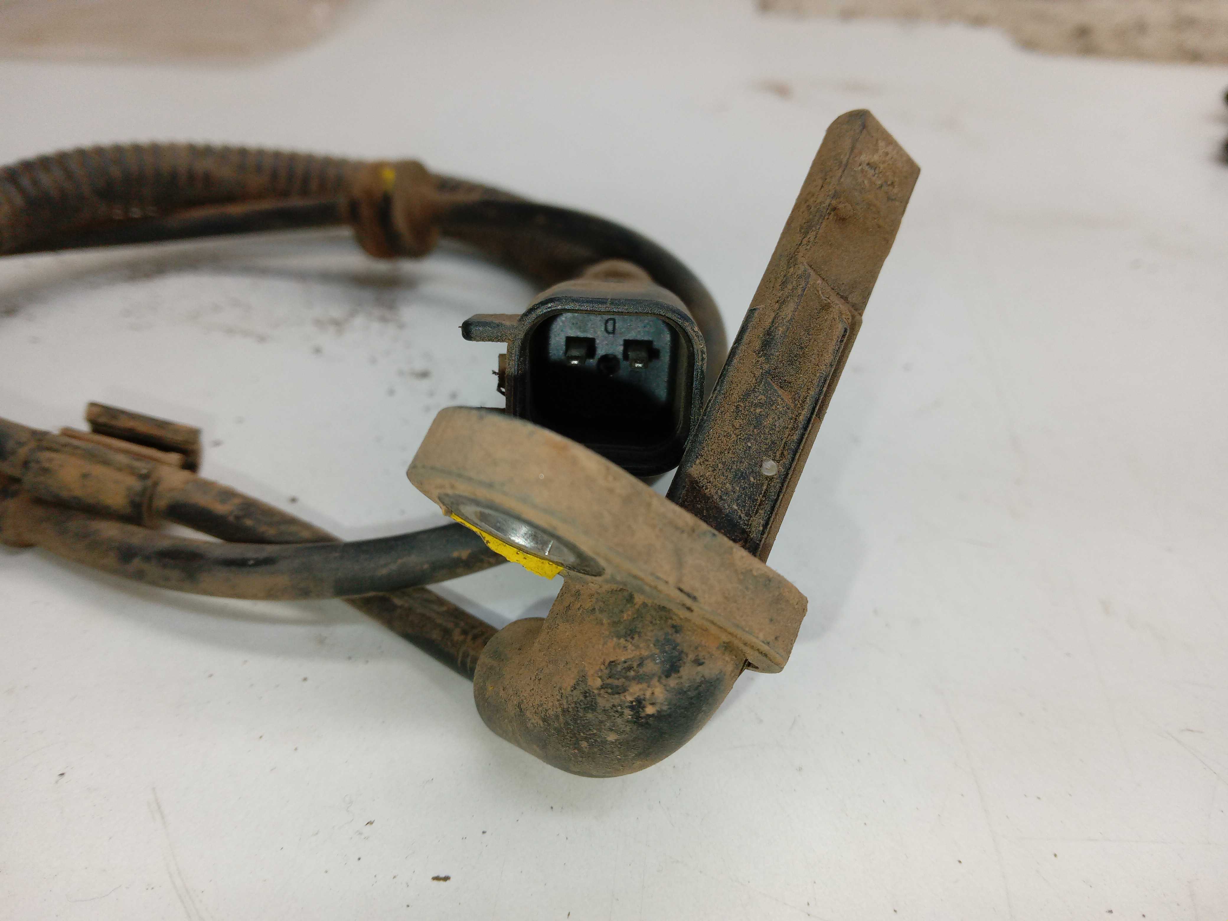 SENSOR DO ABS TRASEIRO DIREITA CHEVROLET COBALT 2013 2