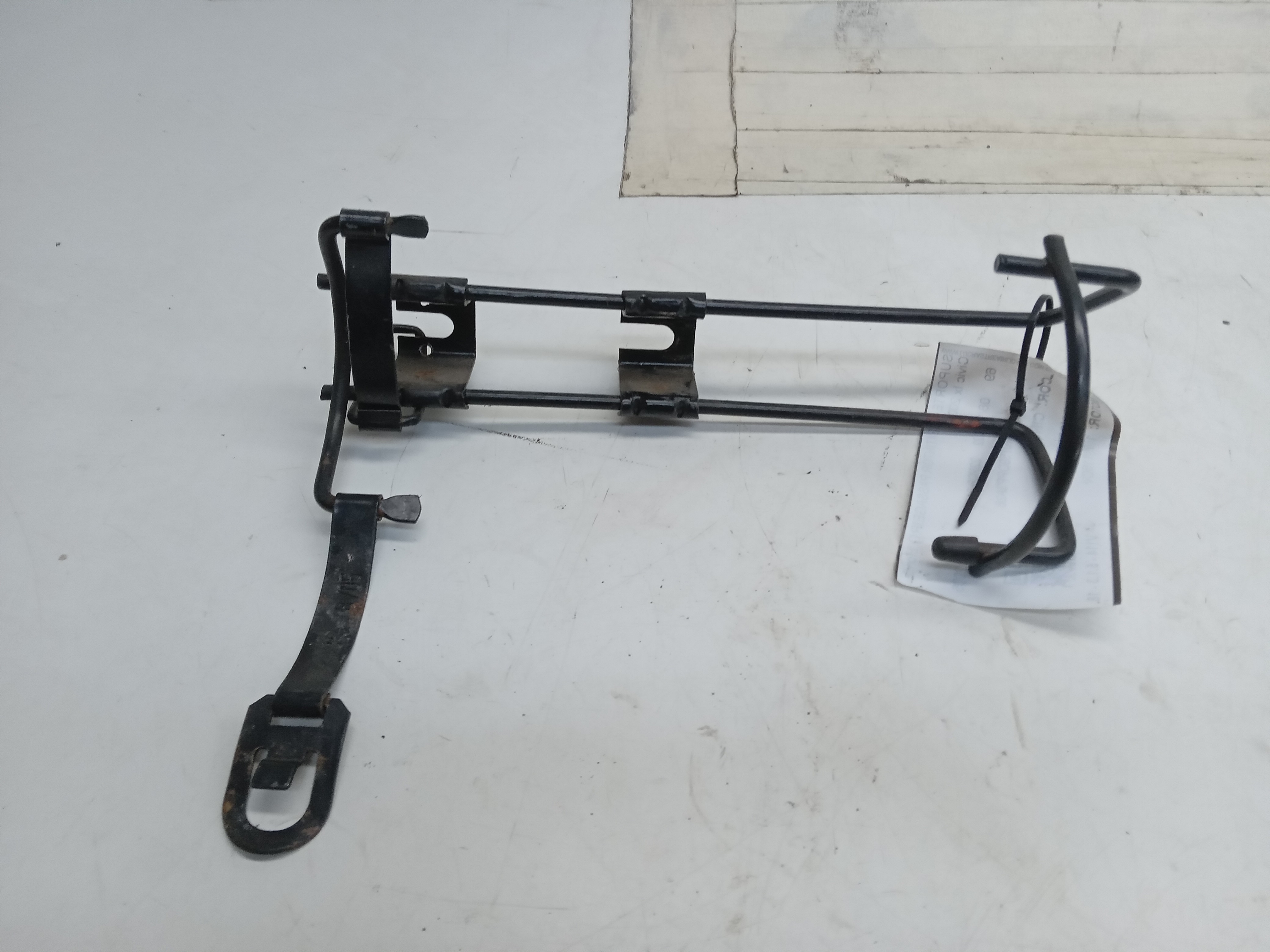 SUPORTE EXTINTOR Honda Civic lx 2005