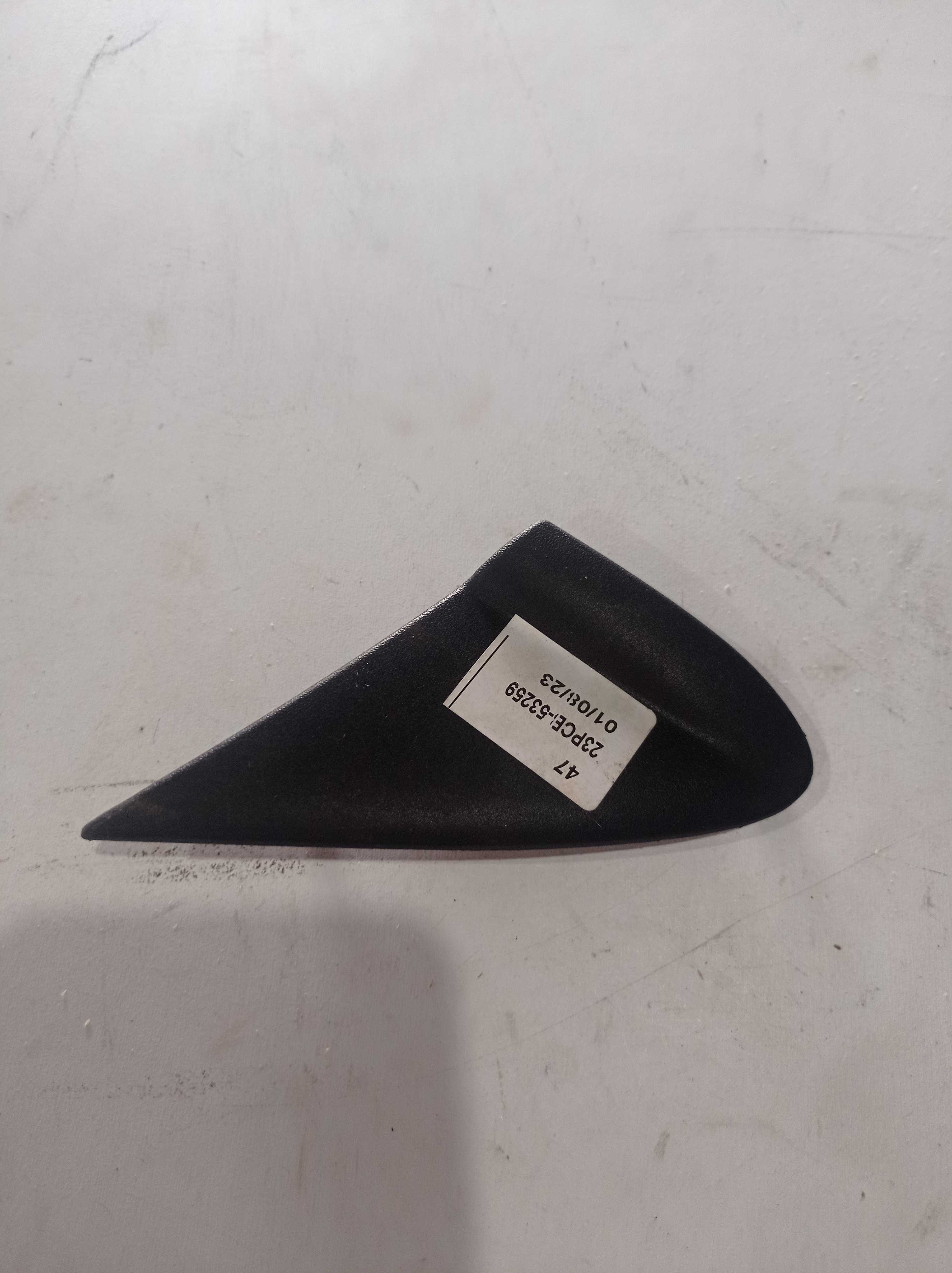 ACABAMENTO EXTERNO RETROVISOR DIREITO FORD KA 2015 A 2018