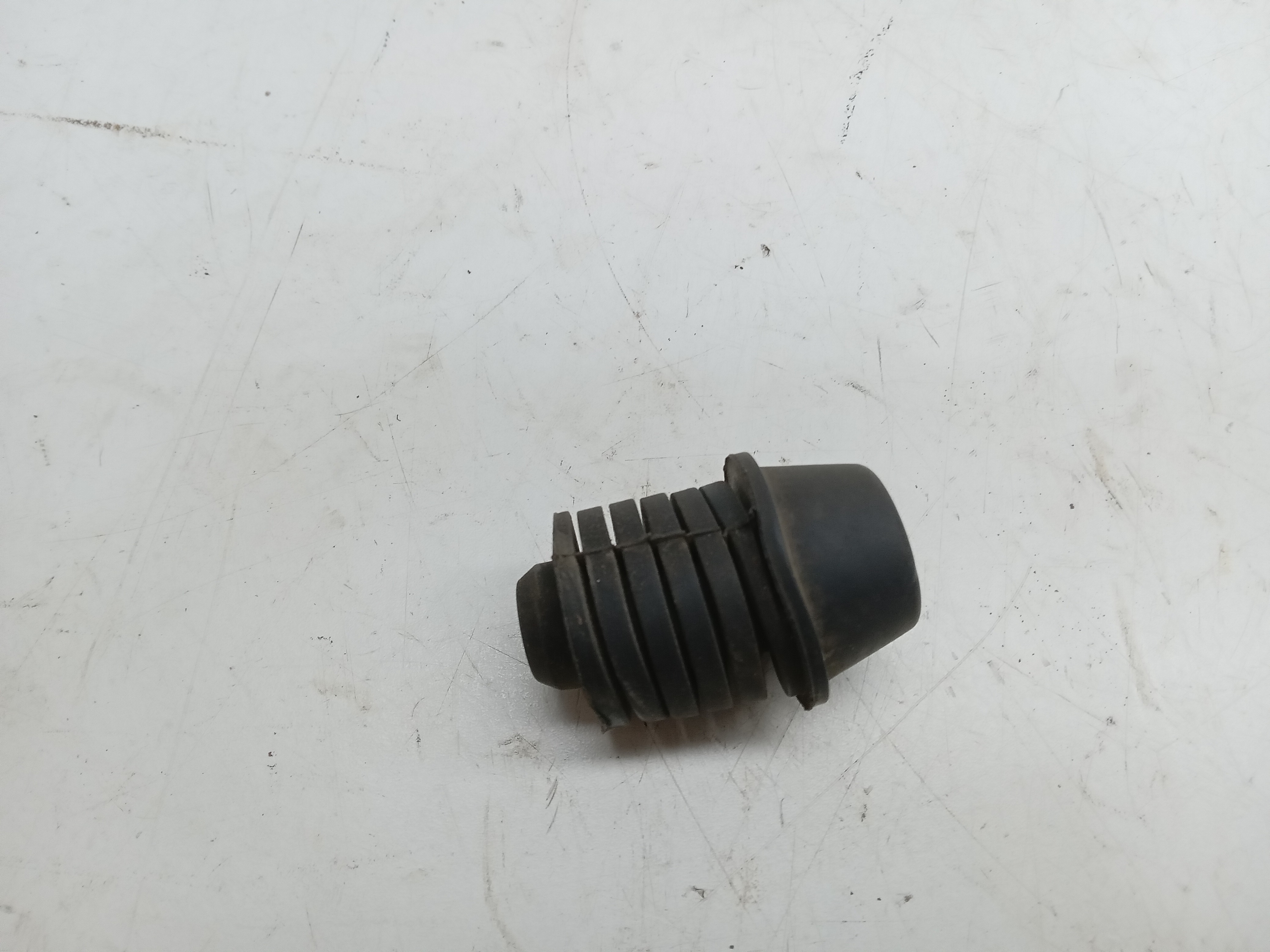 REGULADOR CAPÔ Chevrolet Captiva 2009 3