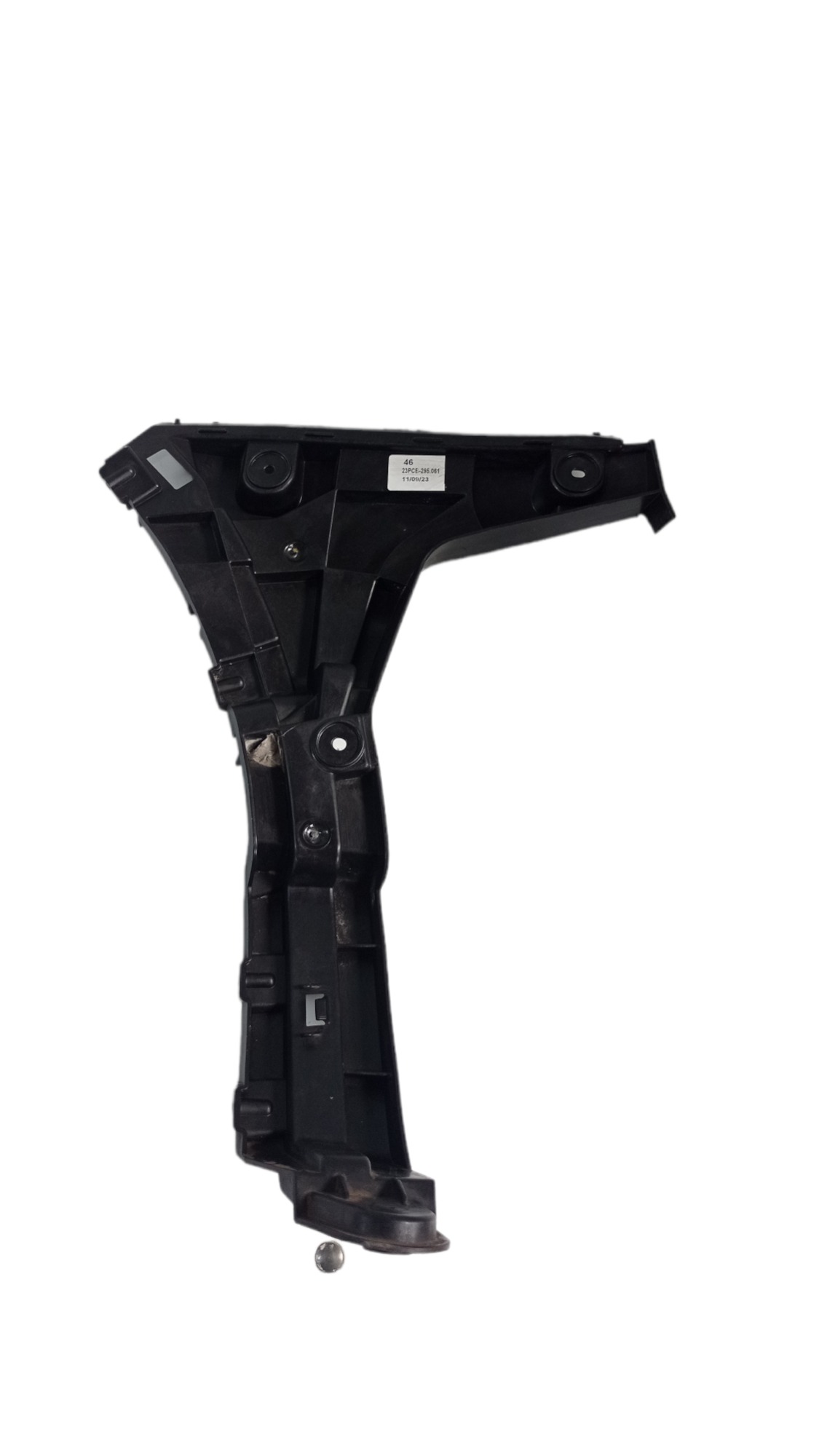 Suporte Parachoque Traseiro Direito Audi Q3 2010 A 2013 4