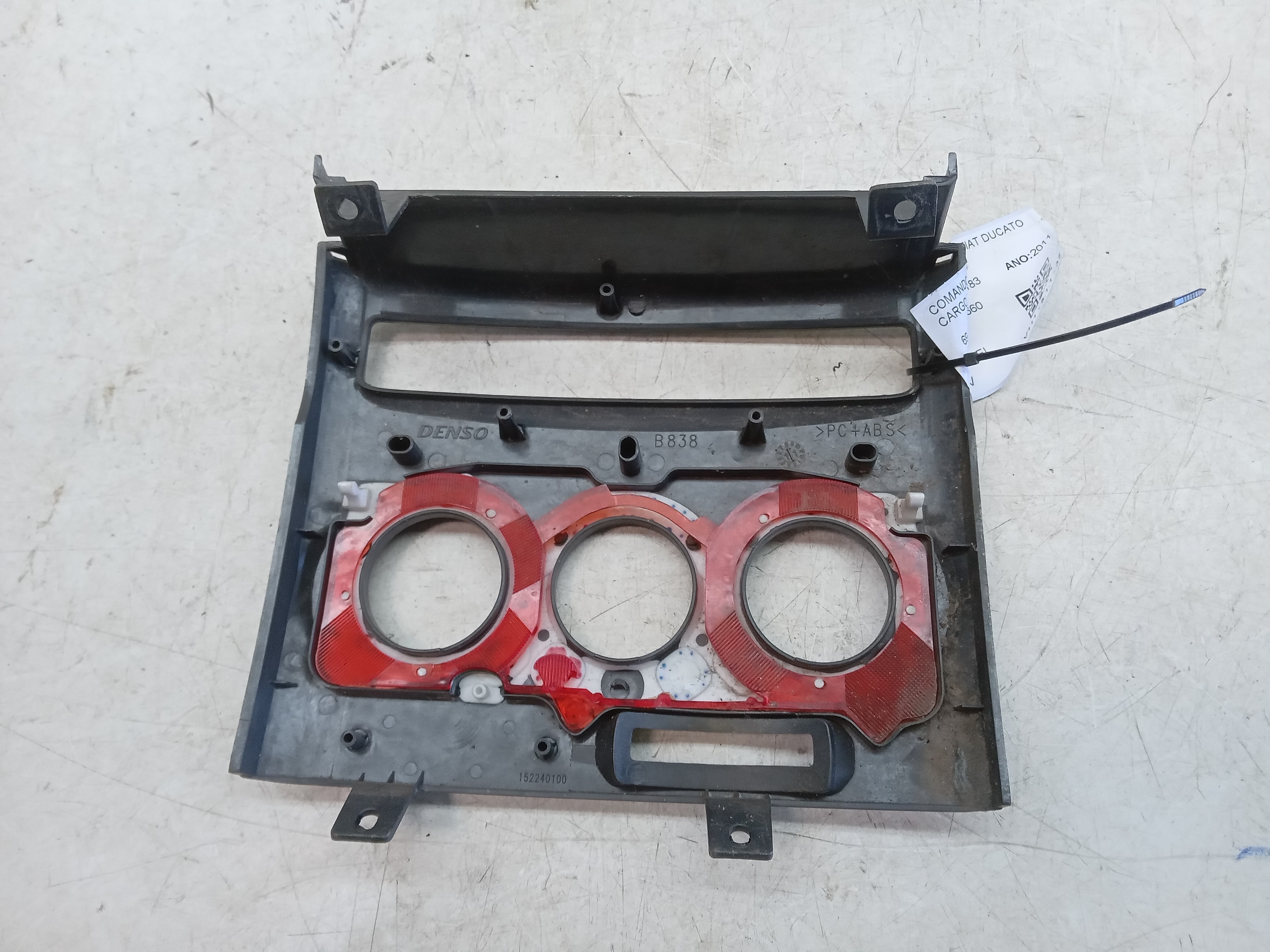 MOLDURA CENTRAL COMANDO AR FIAT DUCATO CARGO 2011 2