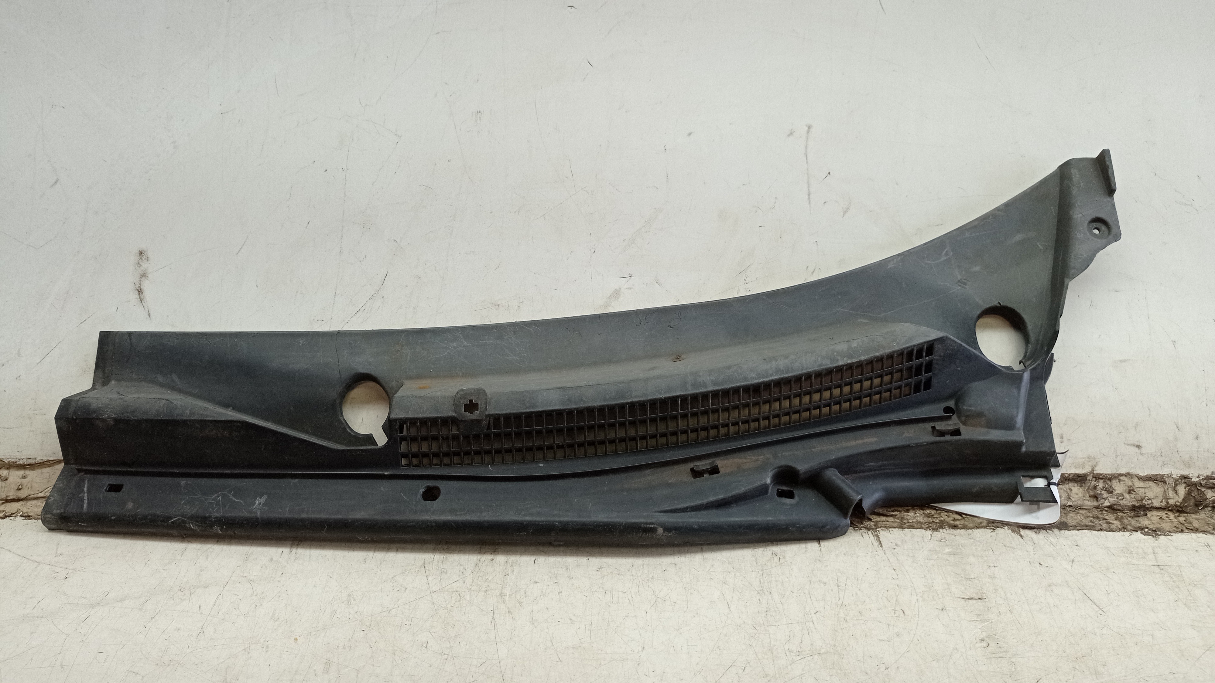 66811et000  Grade Churrasqueira Nissan Sentra 2008 A 2013 1