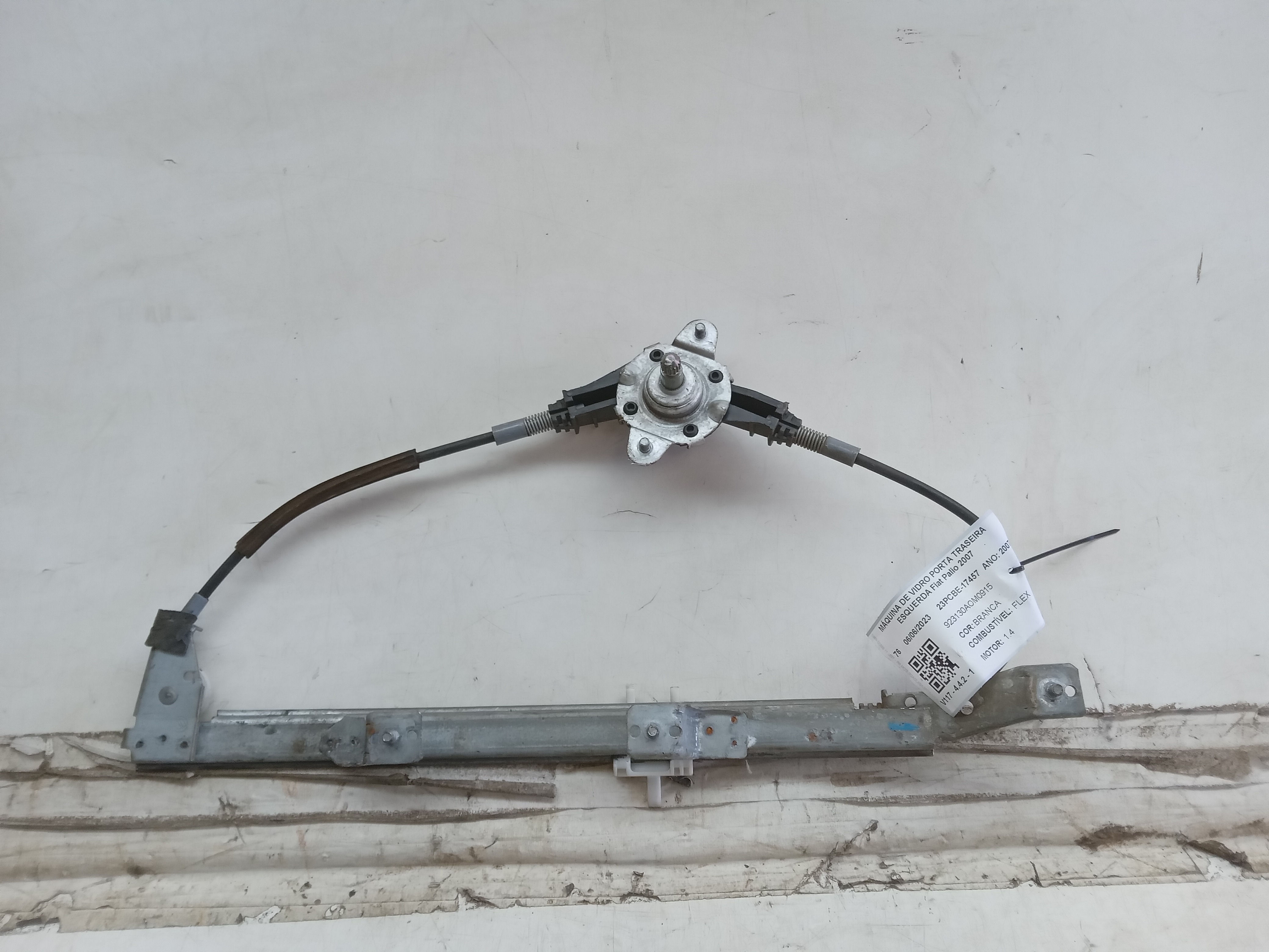 MÁQUINA VIDRO TRASEIRA LE Fiat Palio 2007