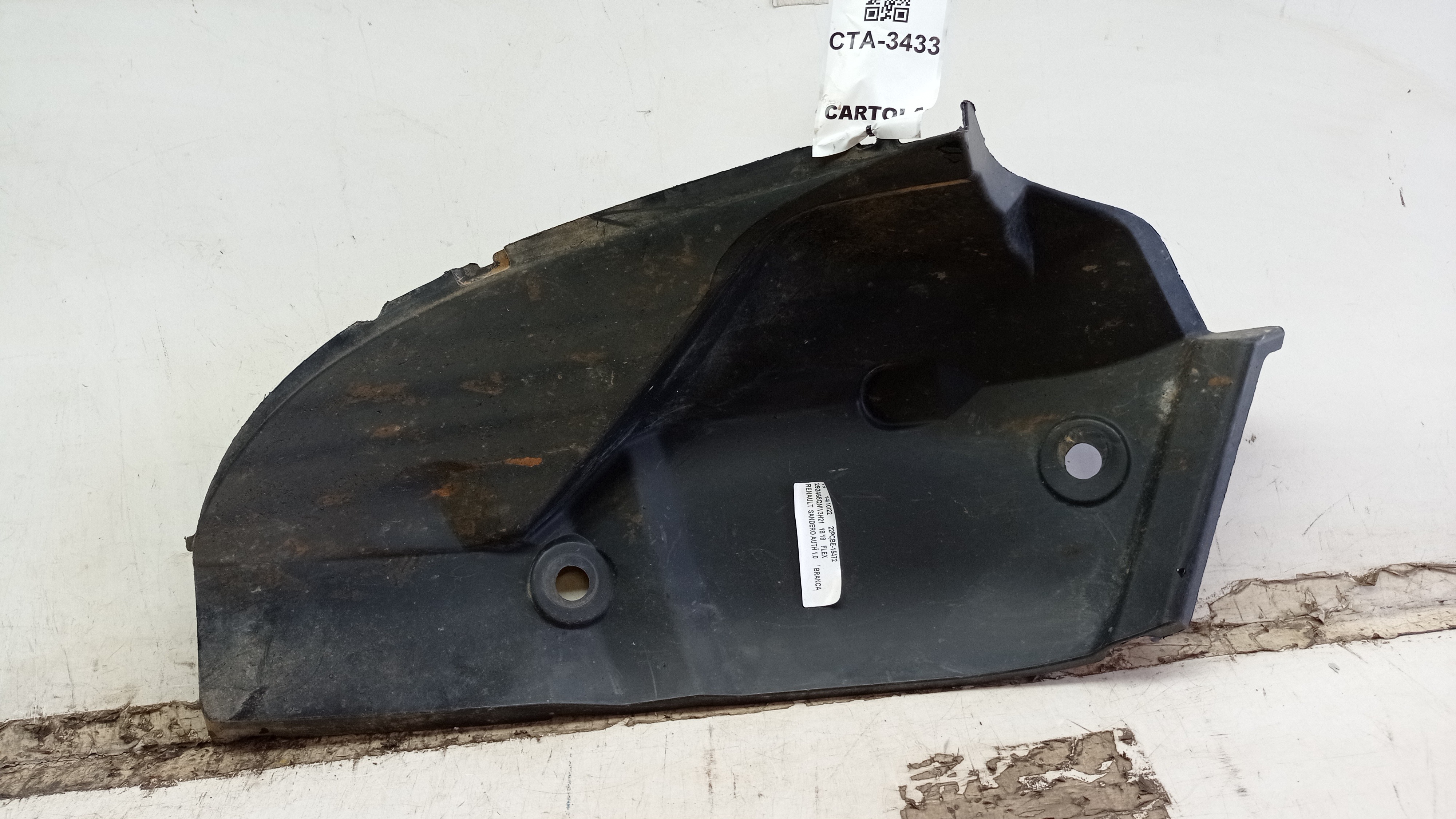 767487477r  Parabarro Renault Sandero Tras. Ld Direito 2015 2