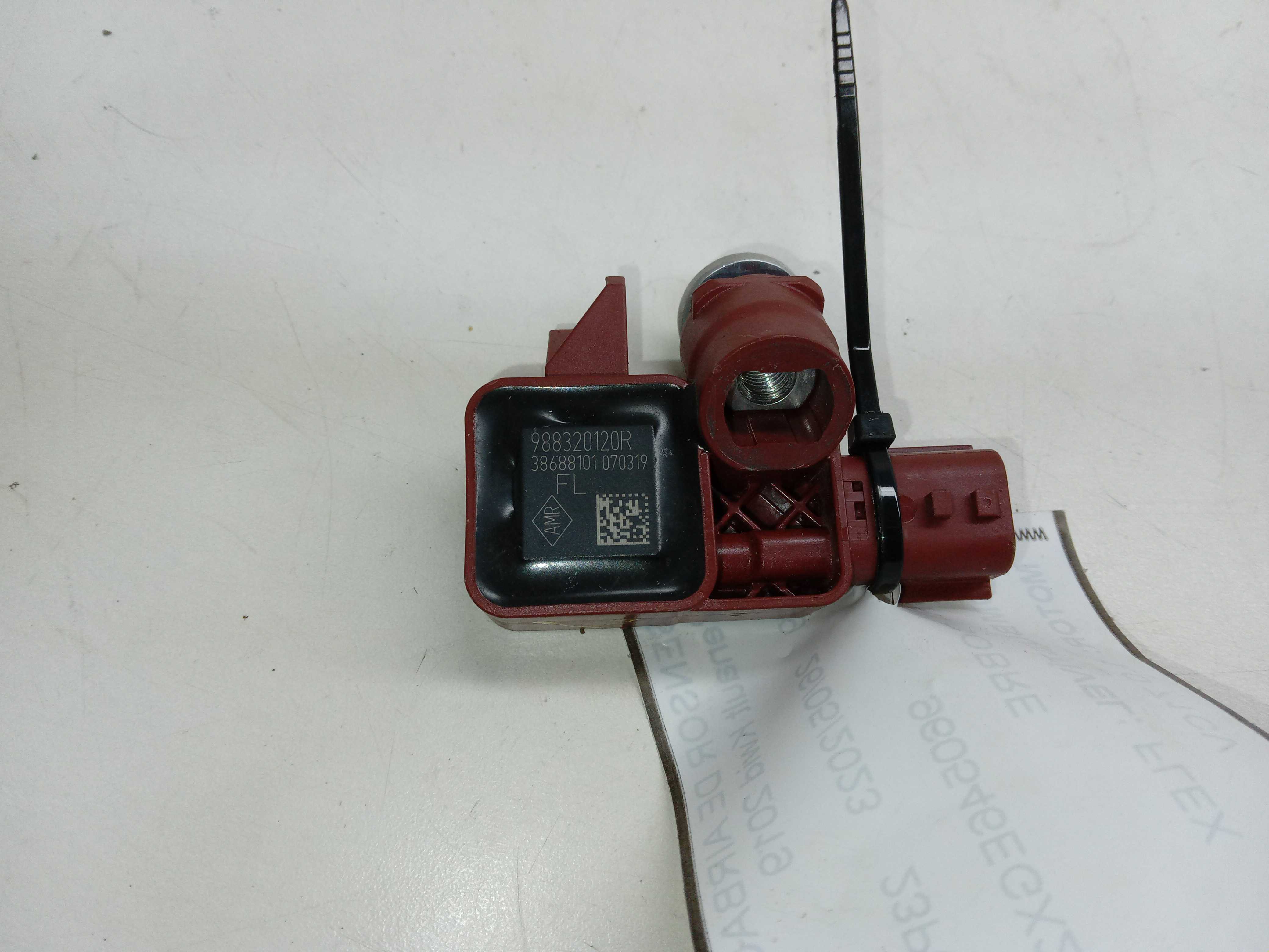 SENSOR DE AIRBAG LATERAL ESQUERDO Renault Kwid 2019