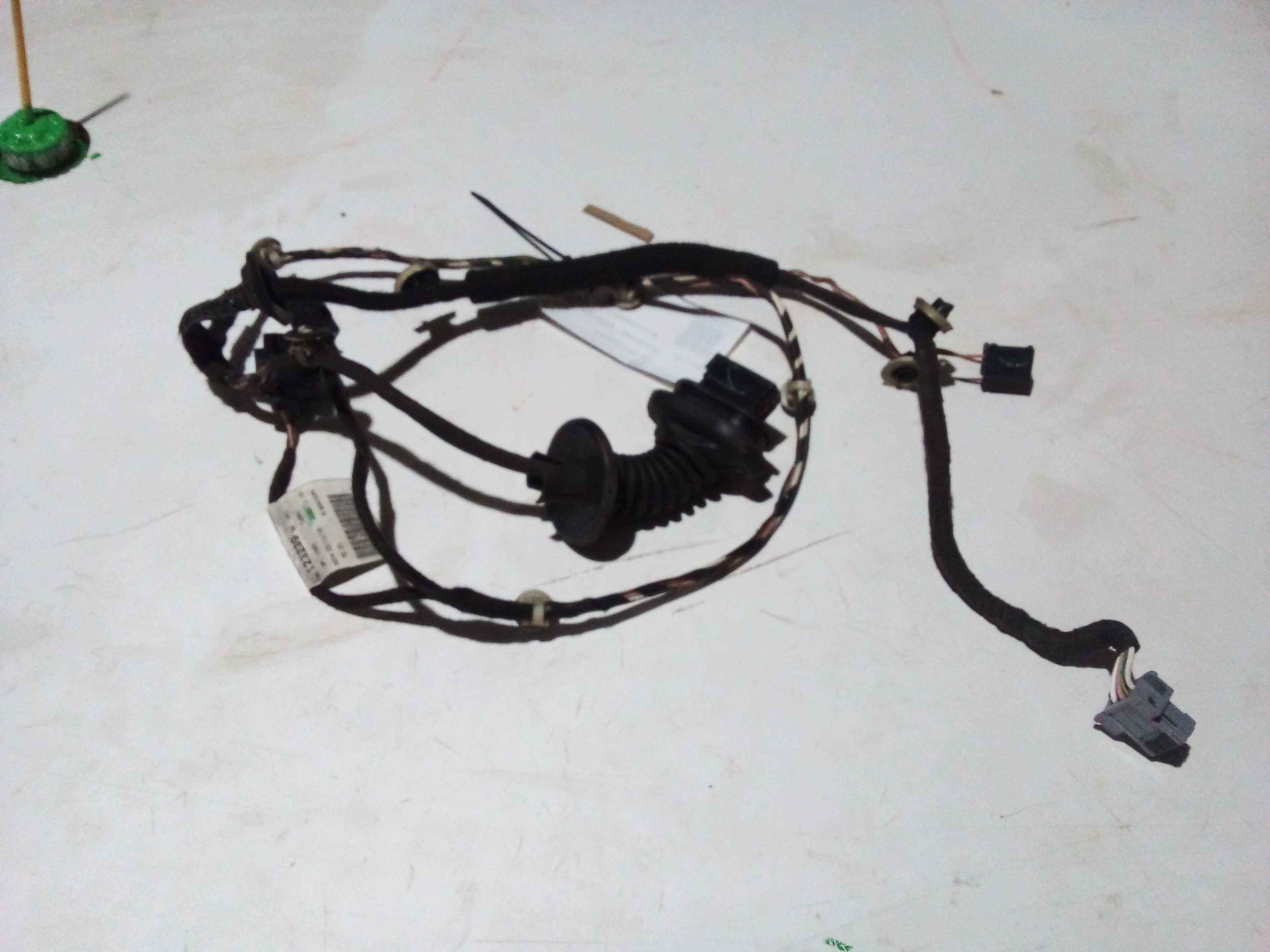 CHICOTE DA PORTA TRAS ESQ Peugeot 2008 2017  123239 2