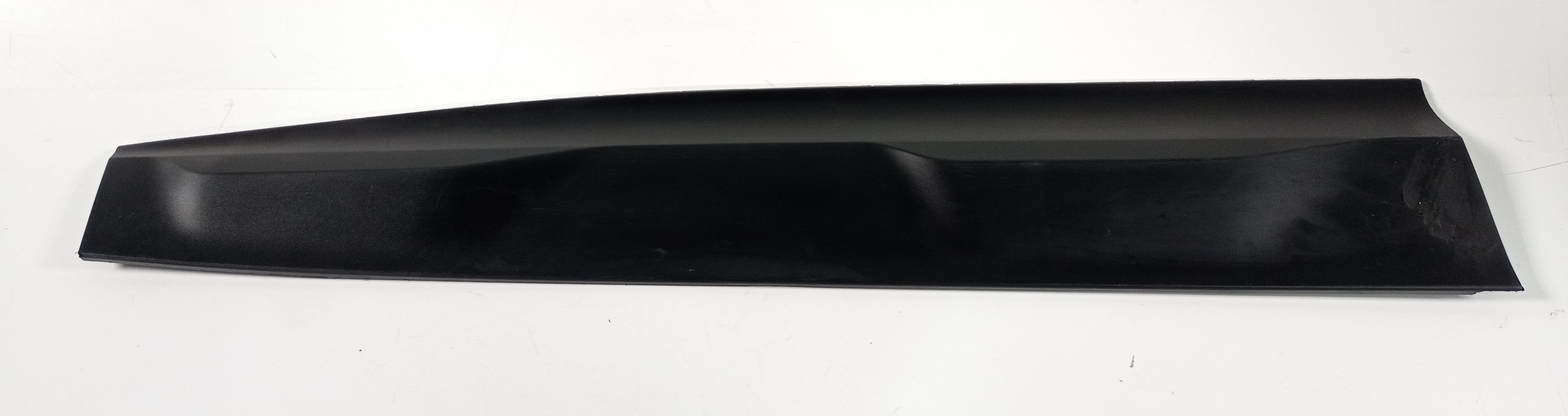 Aplique Friso Porta Diant Esquerda Gm Tracker 2020 A 2021 1
