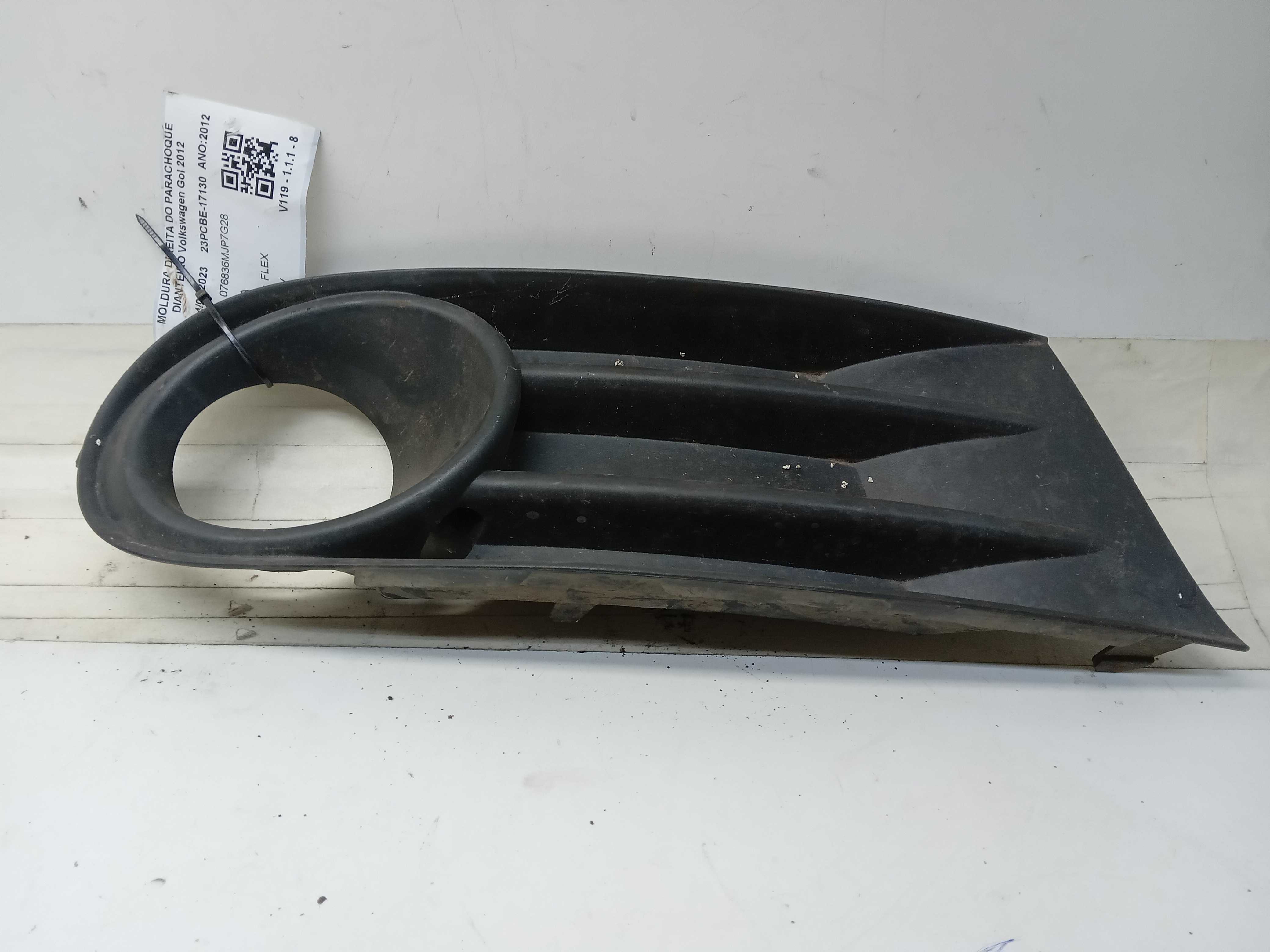 MOLDURA FAROL MILHA LD VW GOL 2012 2
