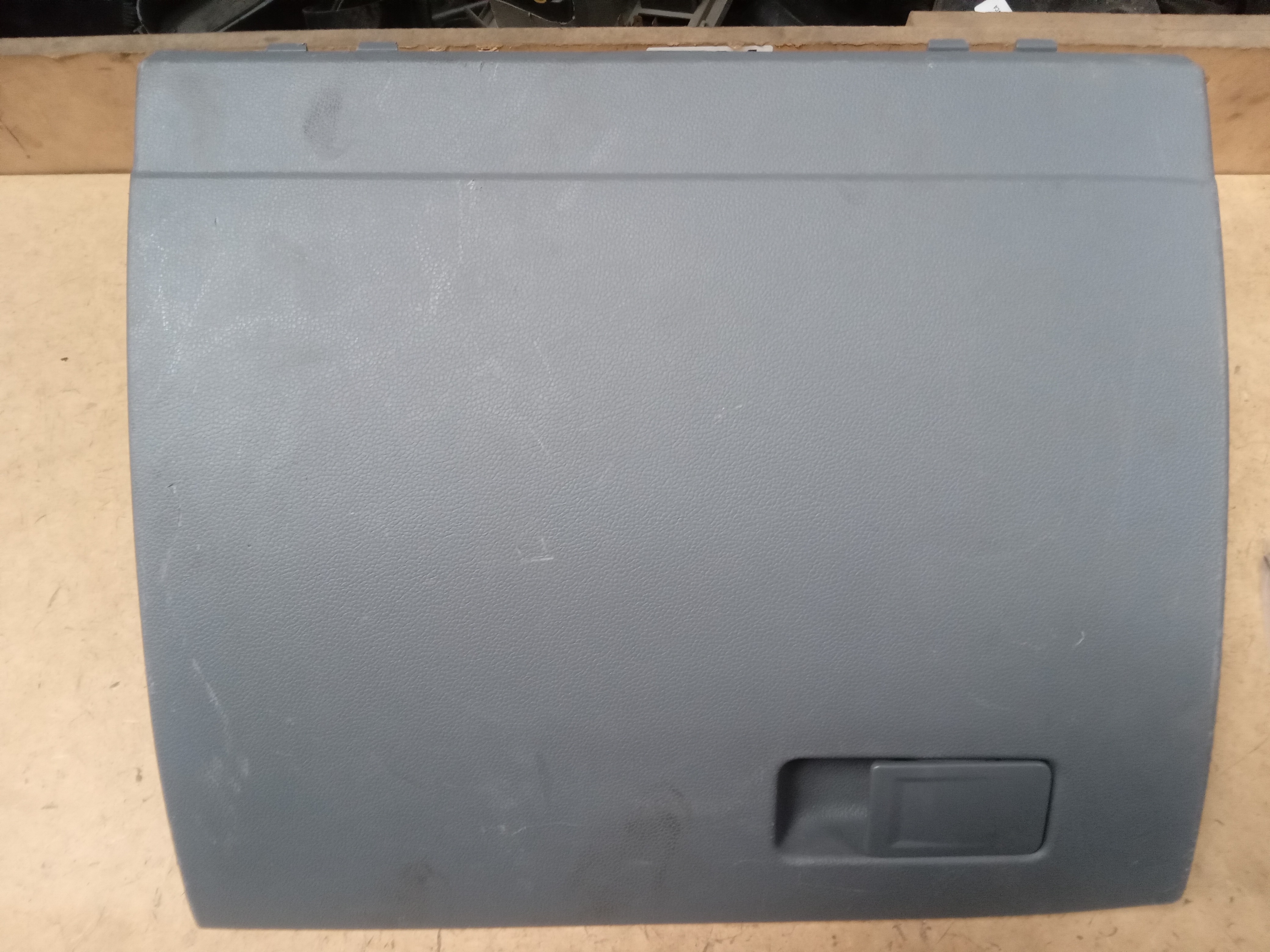 PORTA LUVA VW TCROSS 2019 1