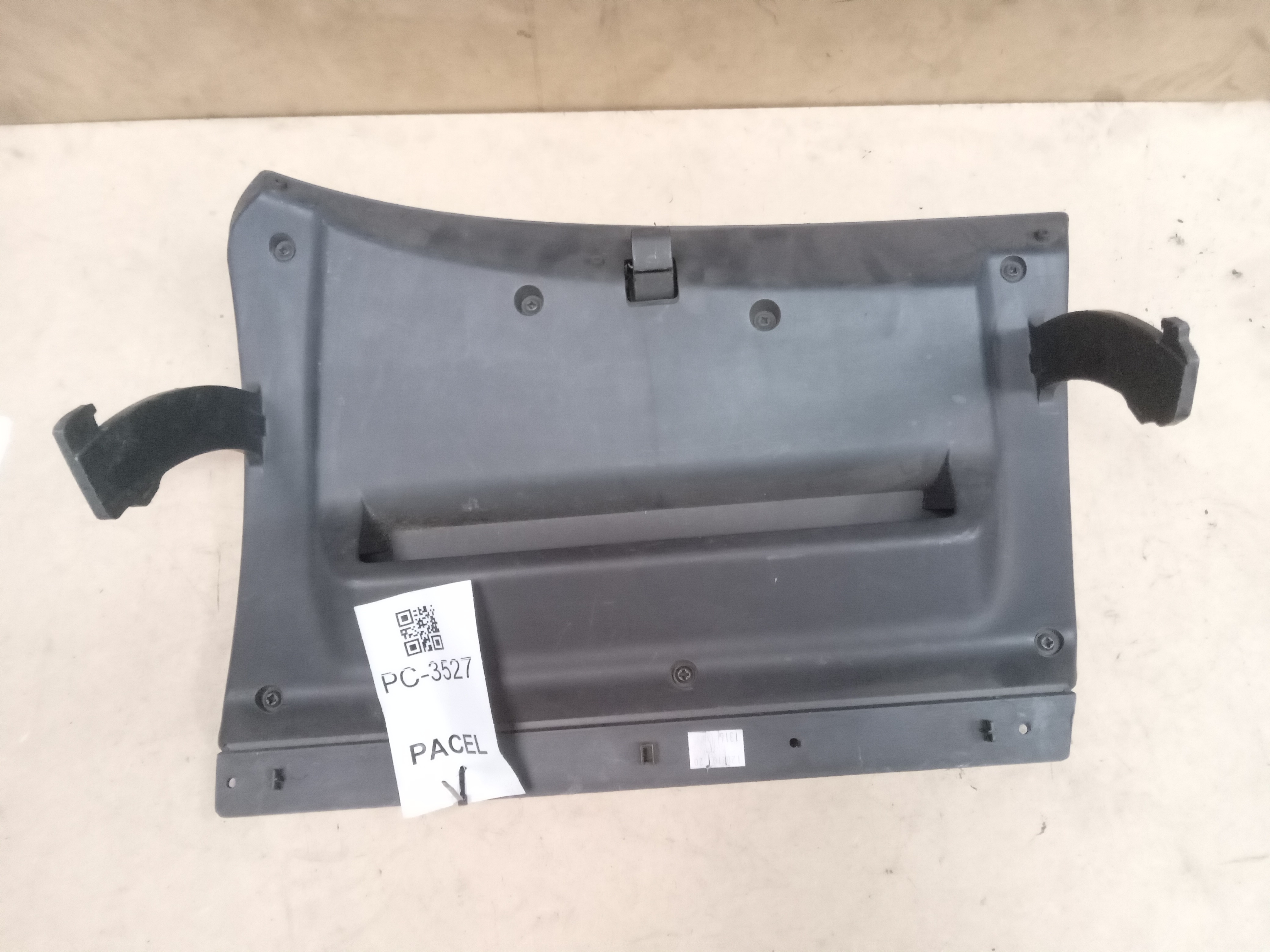 TAMPA PORTA LUVAS RENAULT SANDERO 2008 A 2013 2