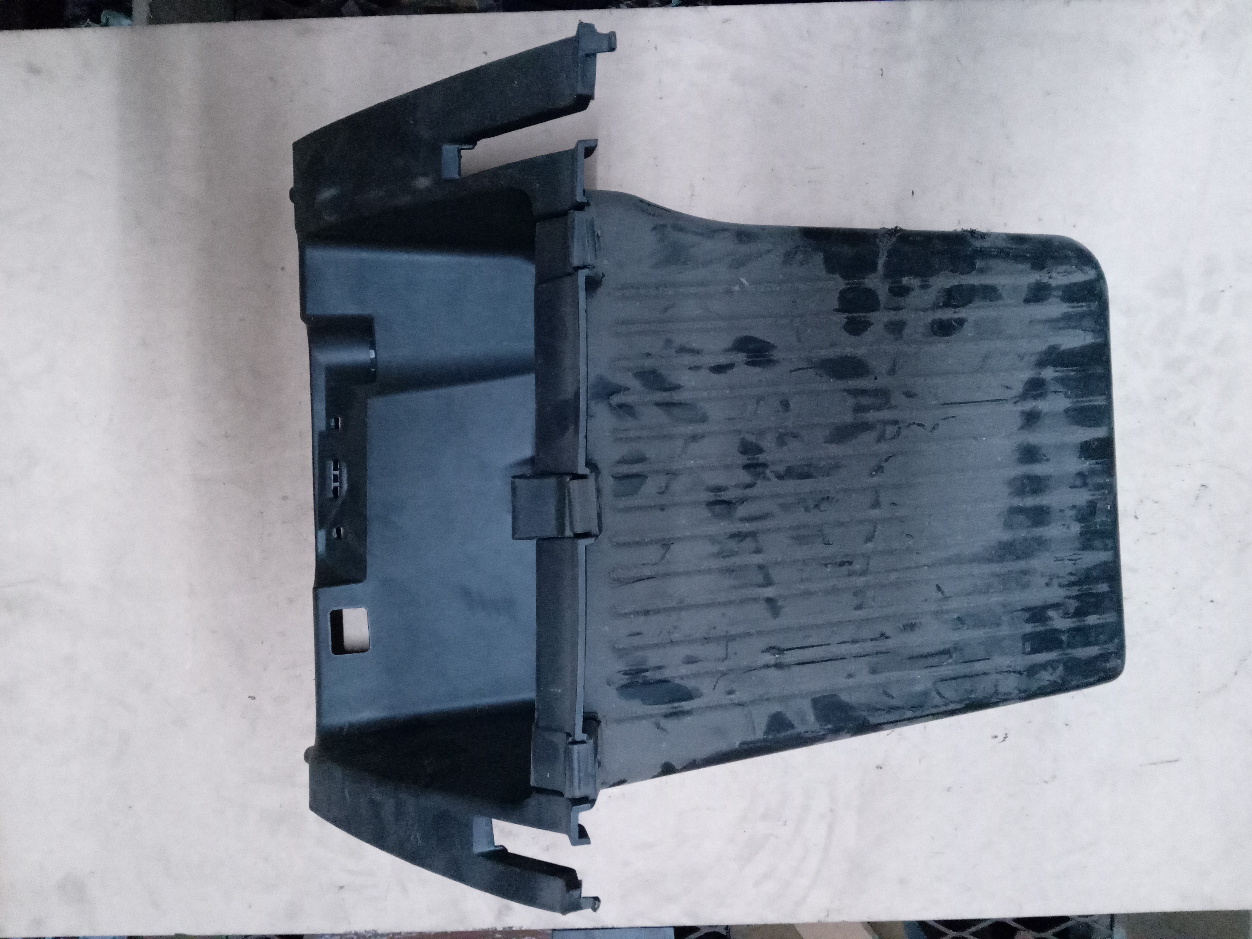 PORTA-LUVAS FORD FOCUS 2012 1