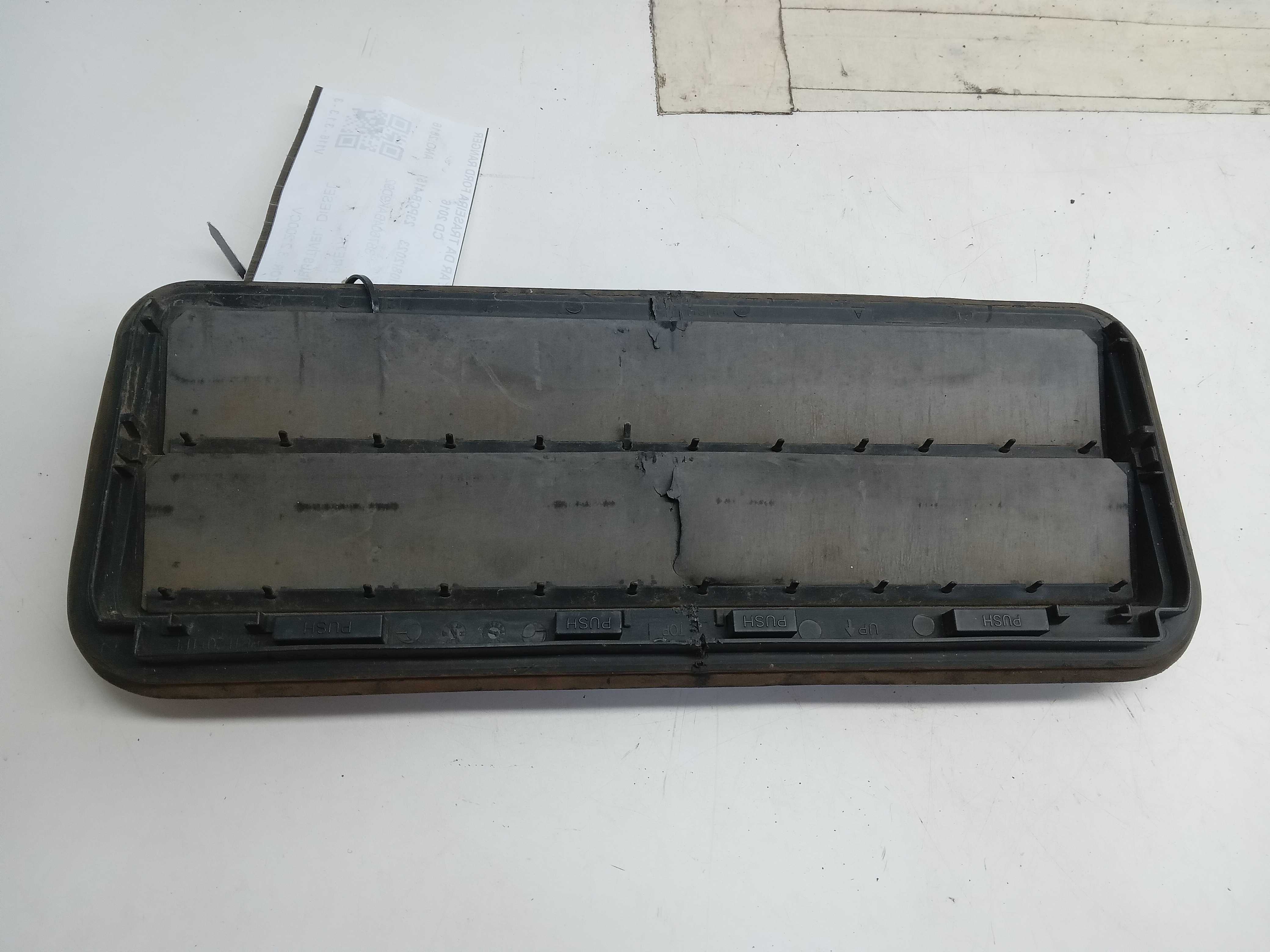 DIFUSOR AR TRAS FORD RANGER 2016 1