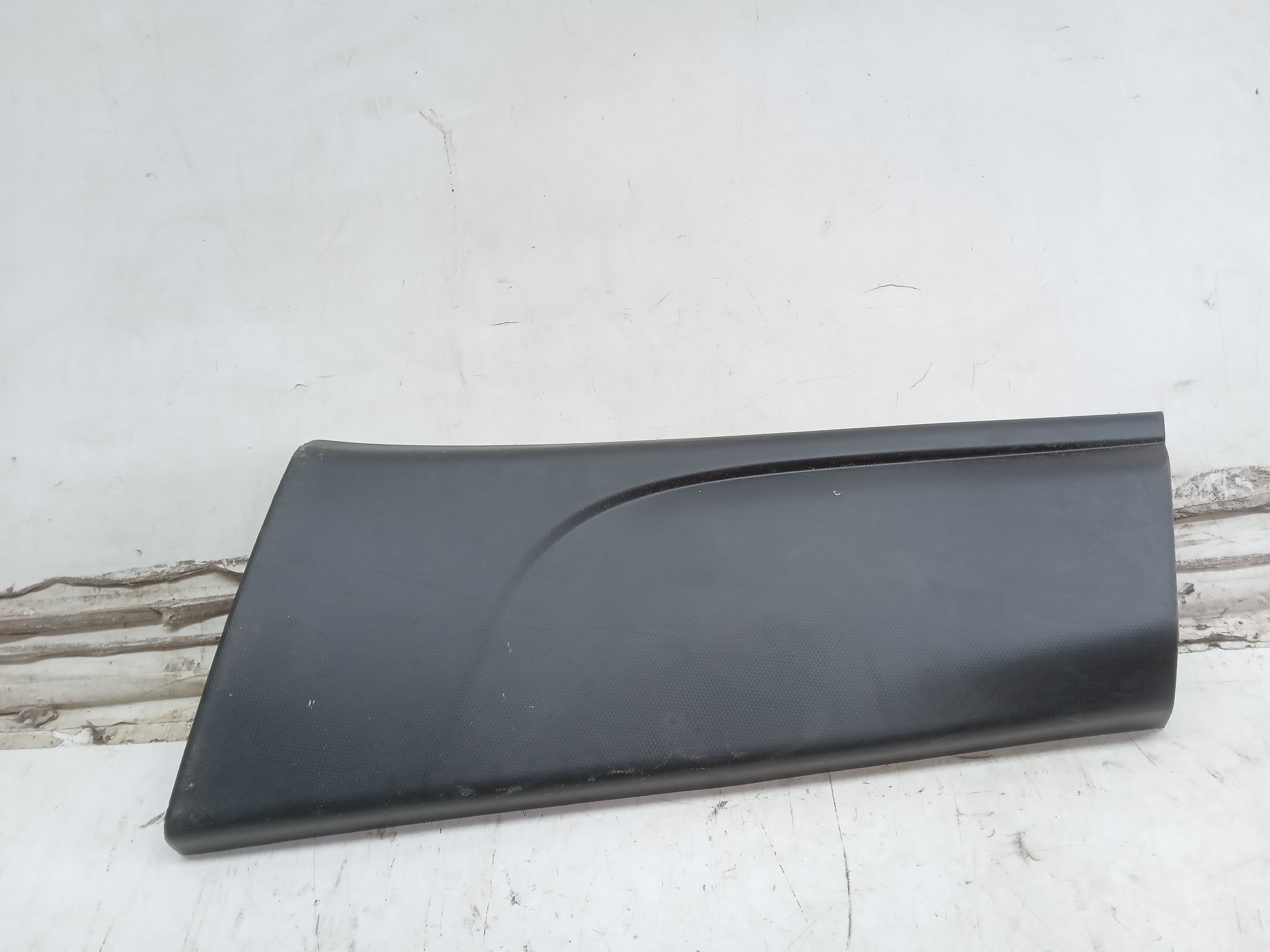 MOLDURA ACABAMENTO COLUNA CENTRAL LE Fiat Argo 2020 1