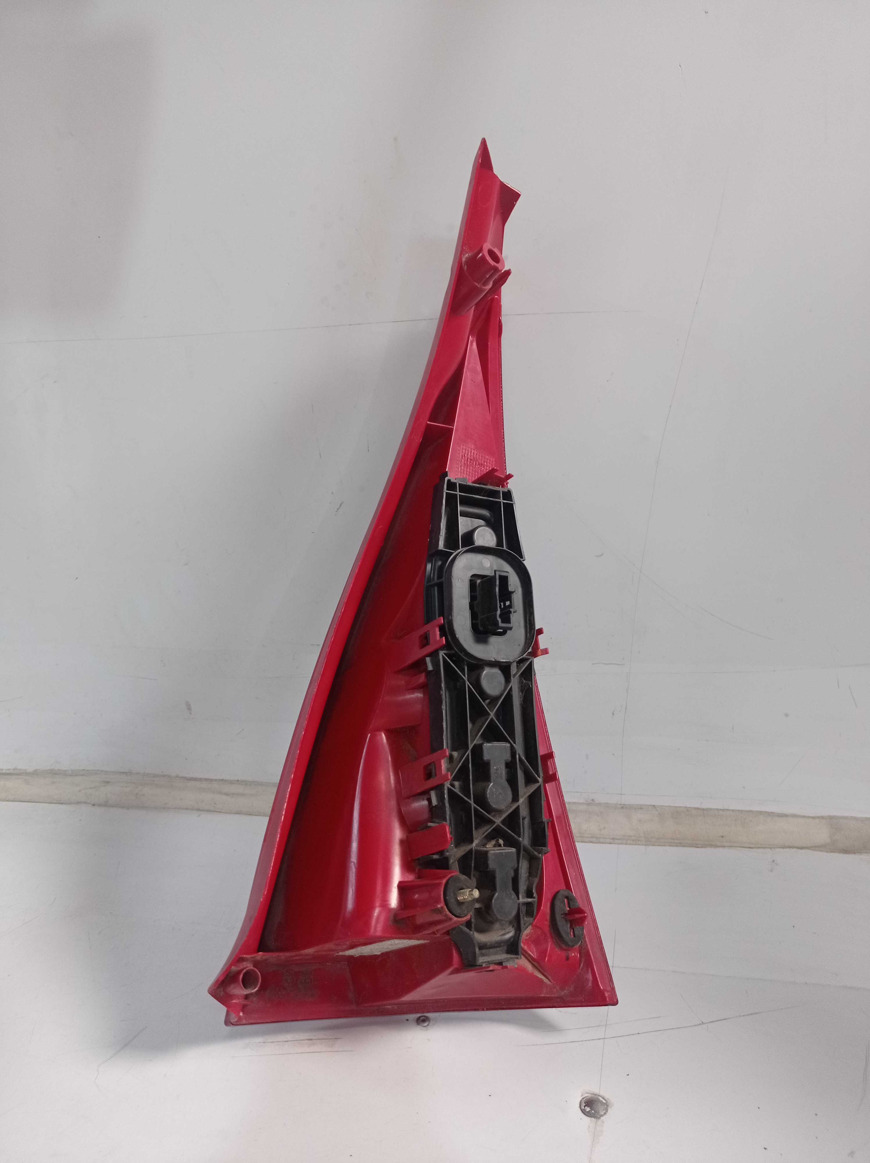 LANTERNA TRASEIRA ESQUERDA CITROEN C3 2003 A 2005 4