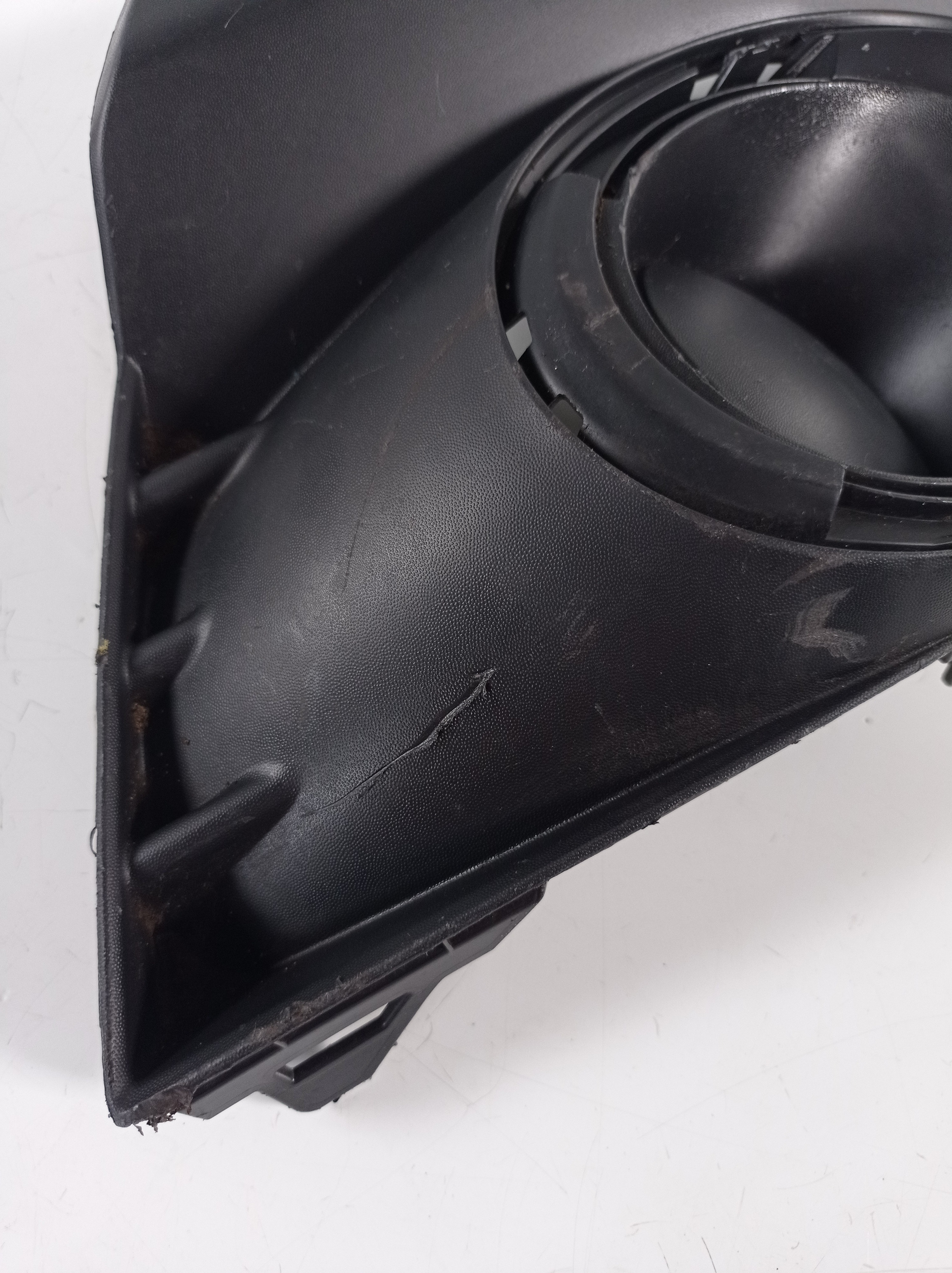 263317695r Moldura Farol Milha Dir Renault Sandero Logan 19 3