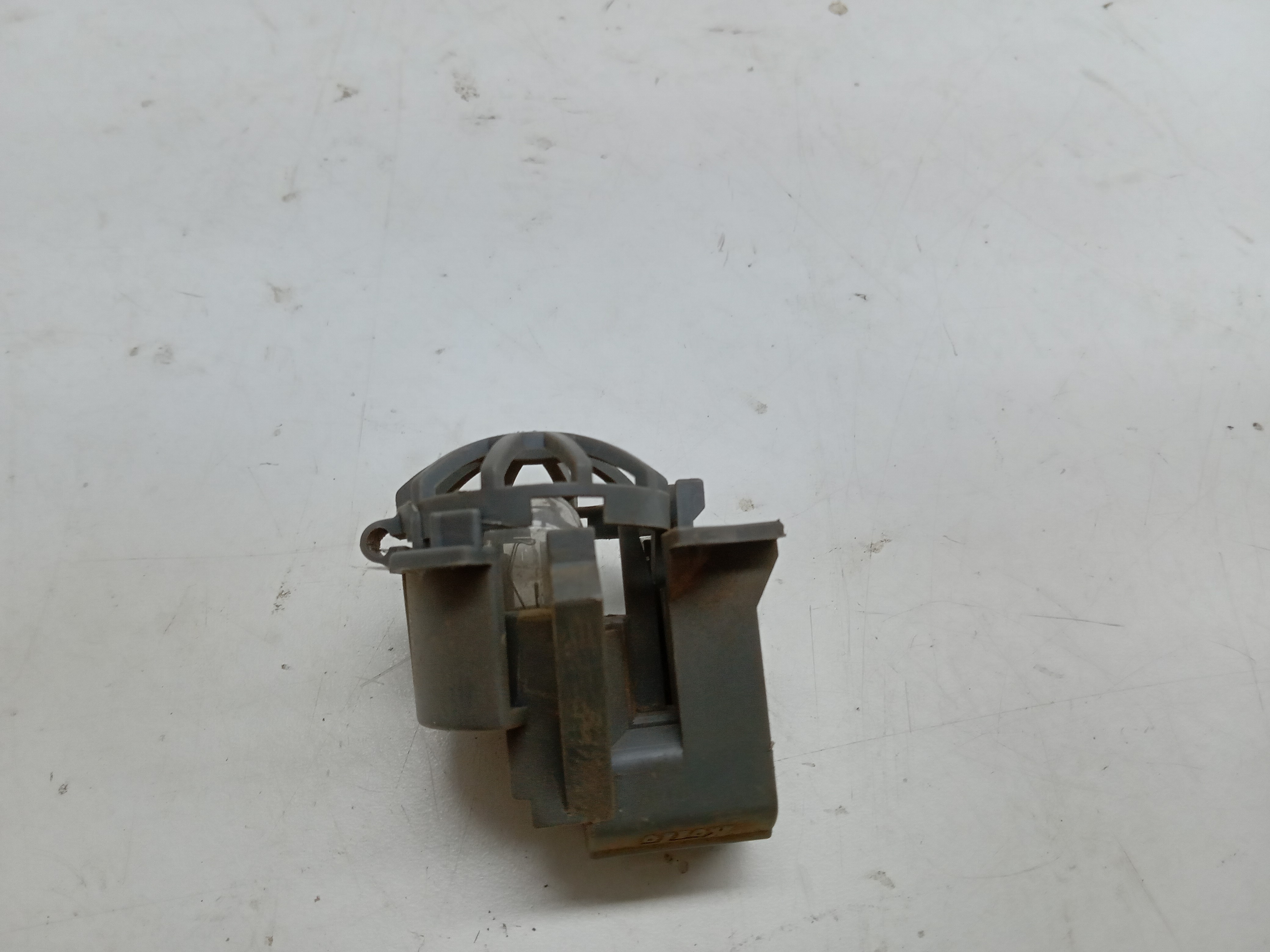 LUZ CORTESIA PORTA MALAS TOYOTA COROLLA 2005 2