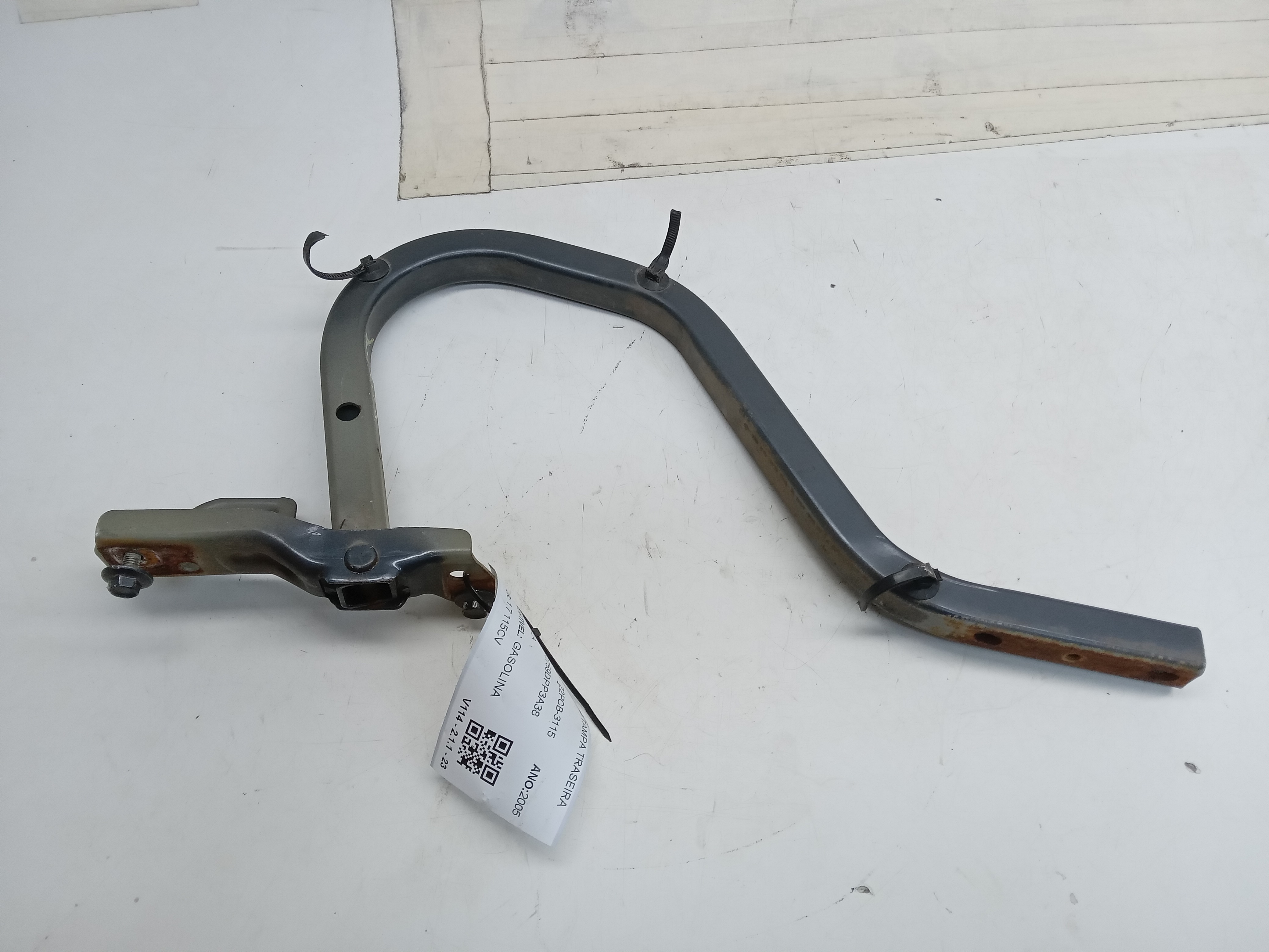 DOBRADIÇA TAMPA TRASEIRA LD Honda Civic lx 2005 1