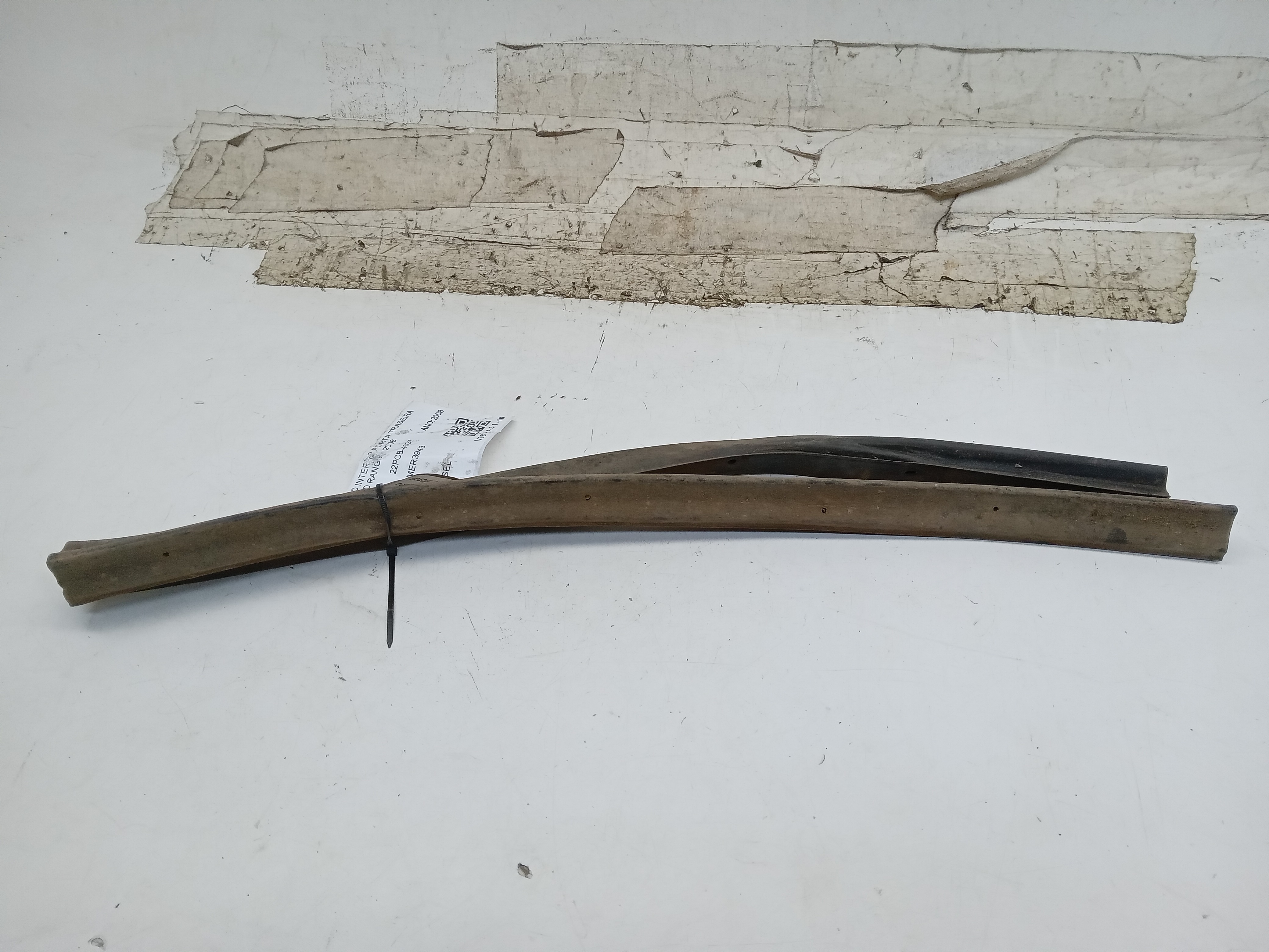 BORRACHA INTERNO PORTA TRASEIRA DIREITA FORD RANGER 2008