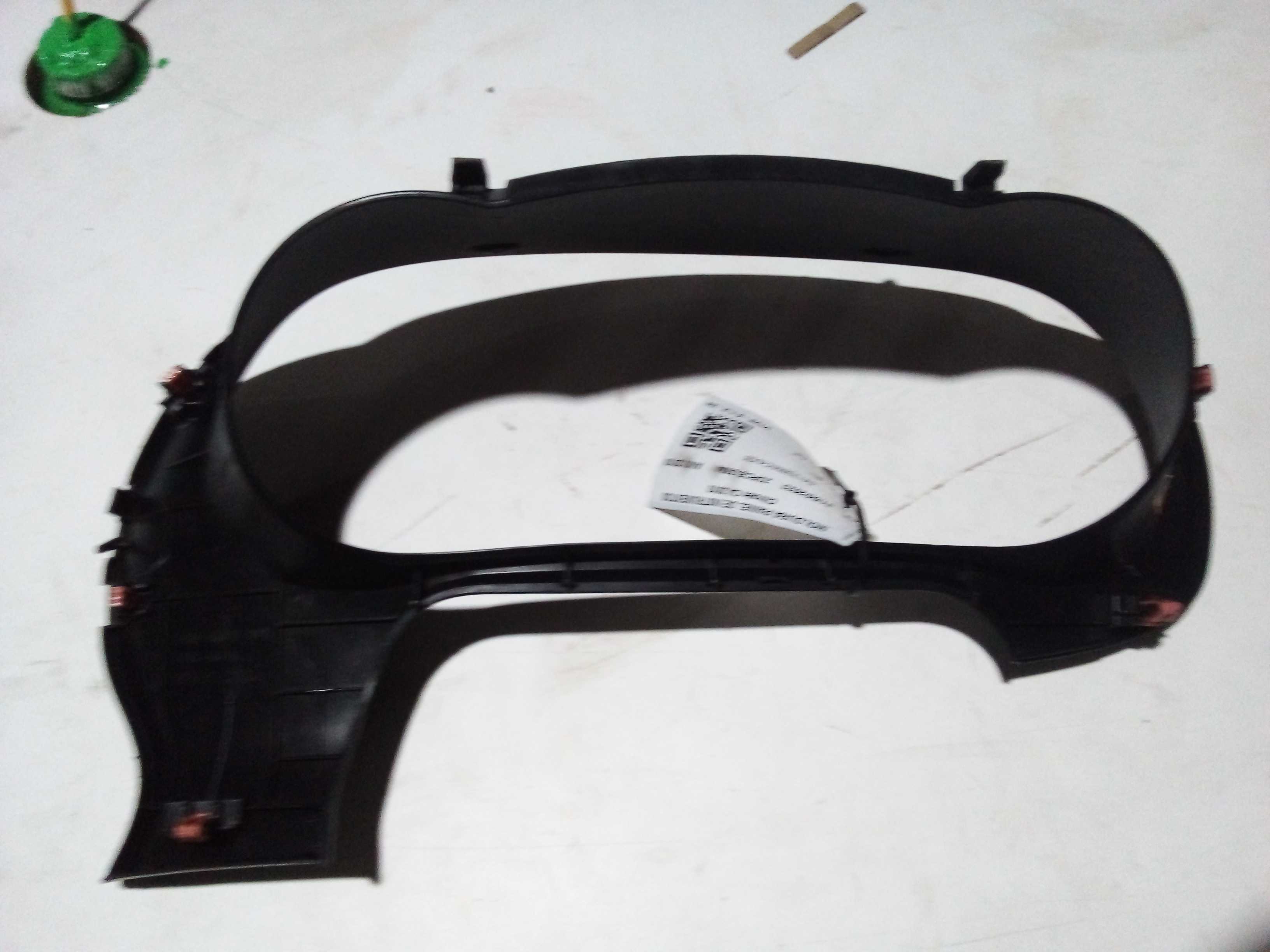 MOLDURA PAINEL DE INSTRUMENTOS Citroën C4 2010  55410kk020 1