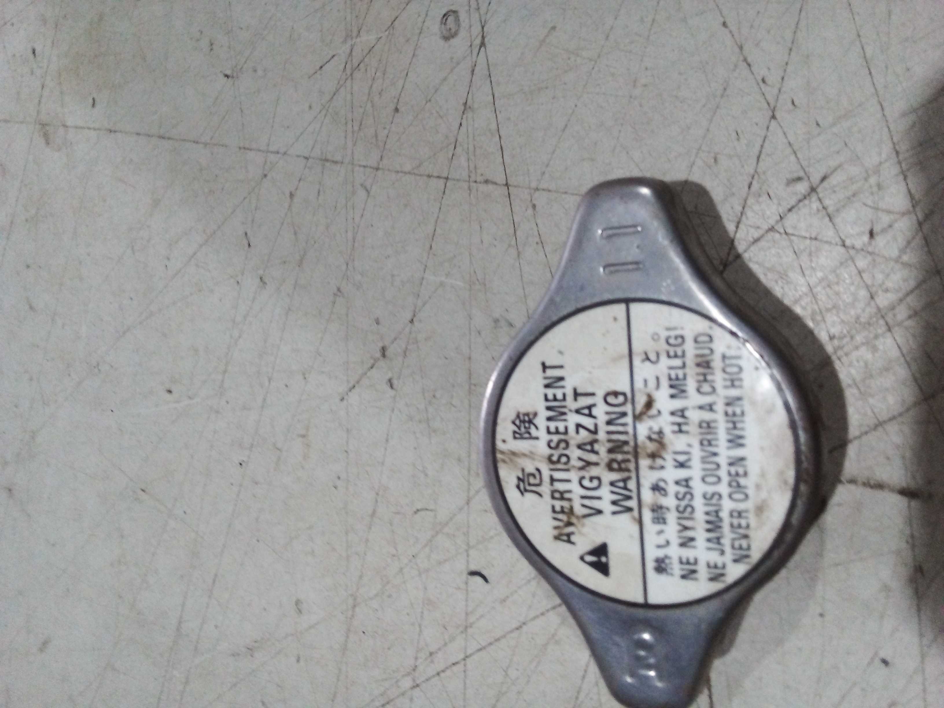 TAMPA RADIADOR  HONDA CIVIC FIT 2006