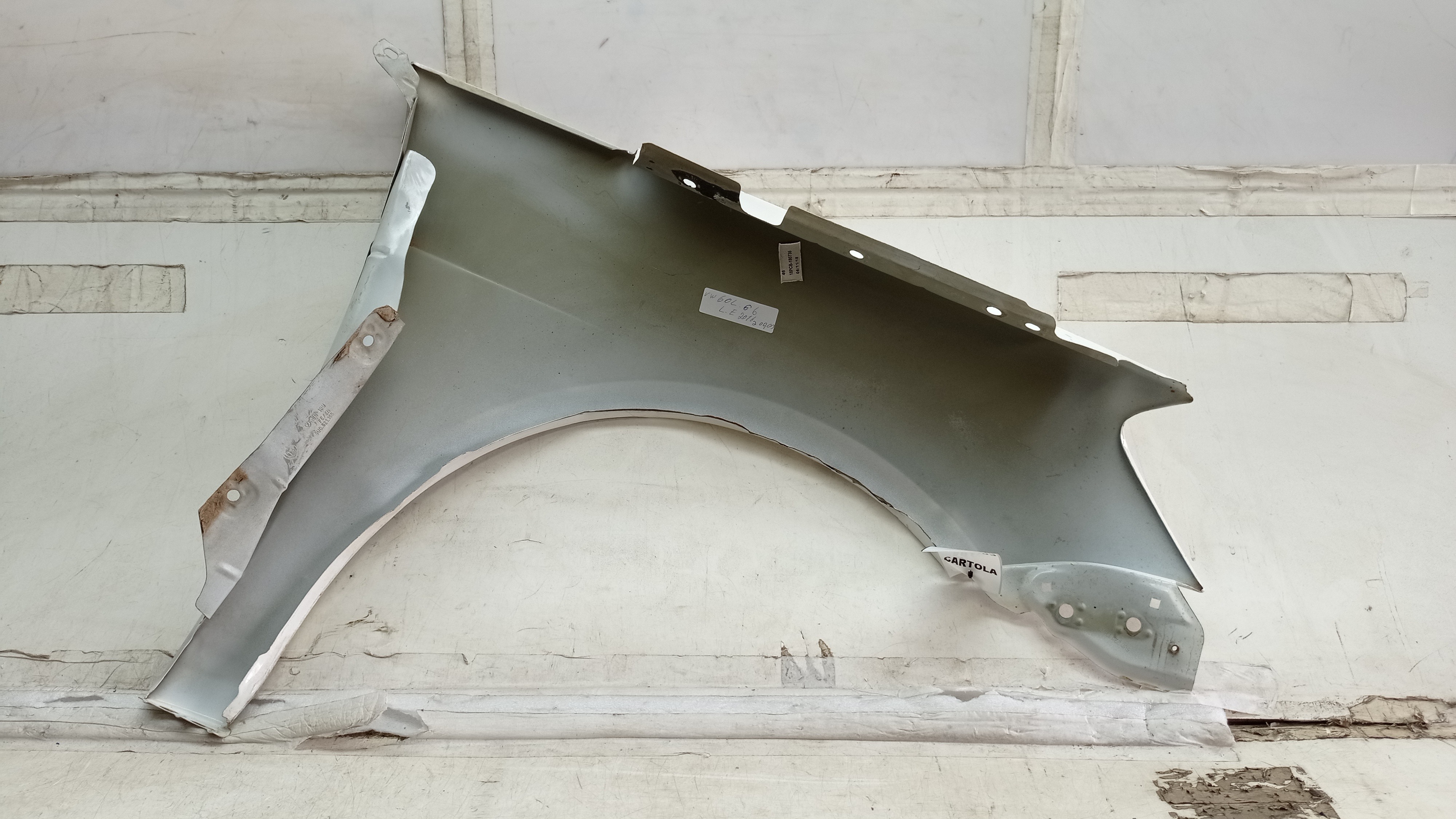 PARALAMA ESQUERDO VW GOL G6 2012  2016 PARA RECUPERAR 4