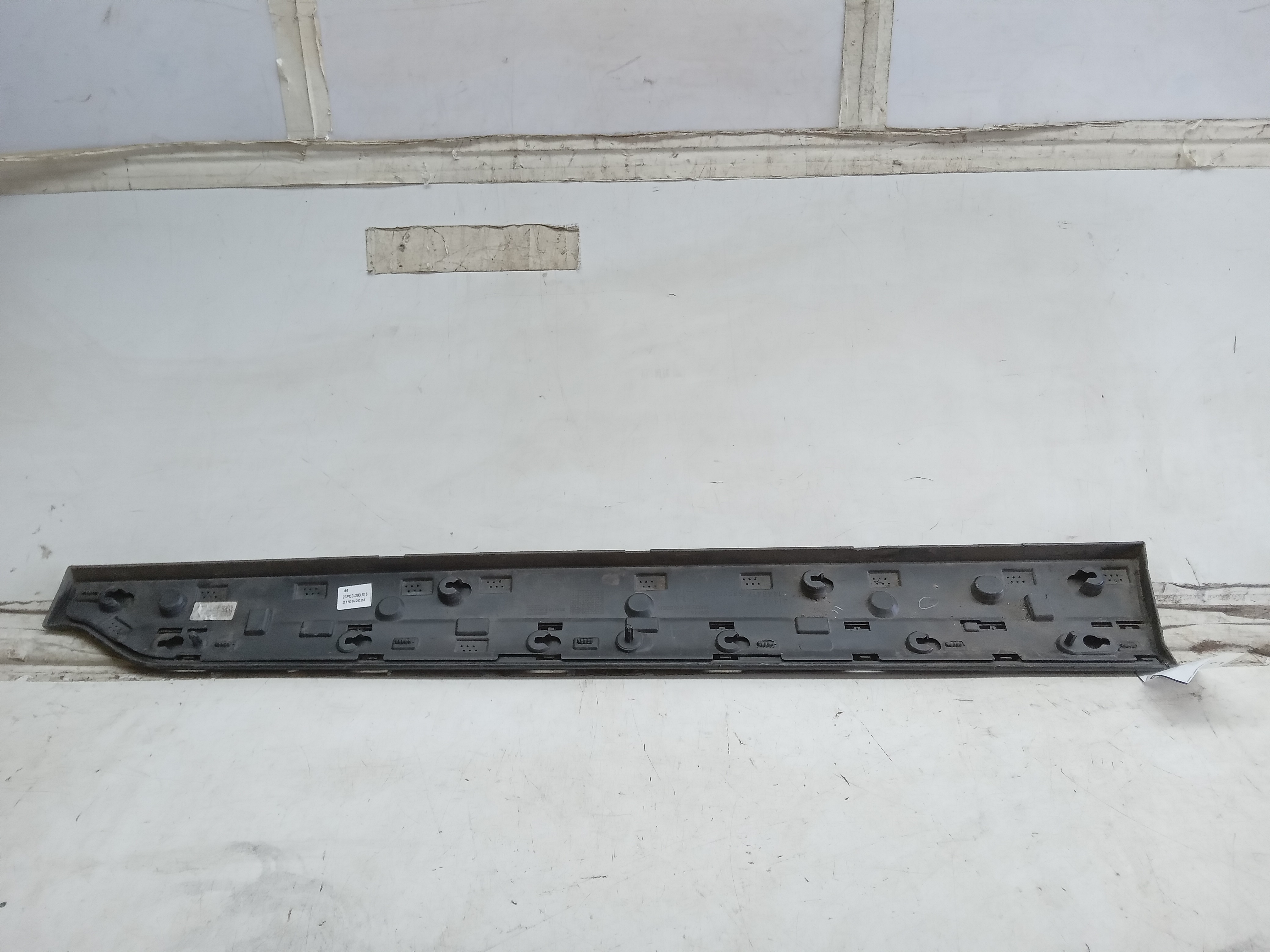 MOLDURA FRISO PORTA DIANTEIRA LE VOLVO XC90 2020 2