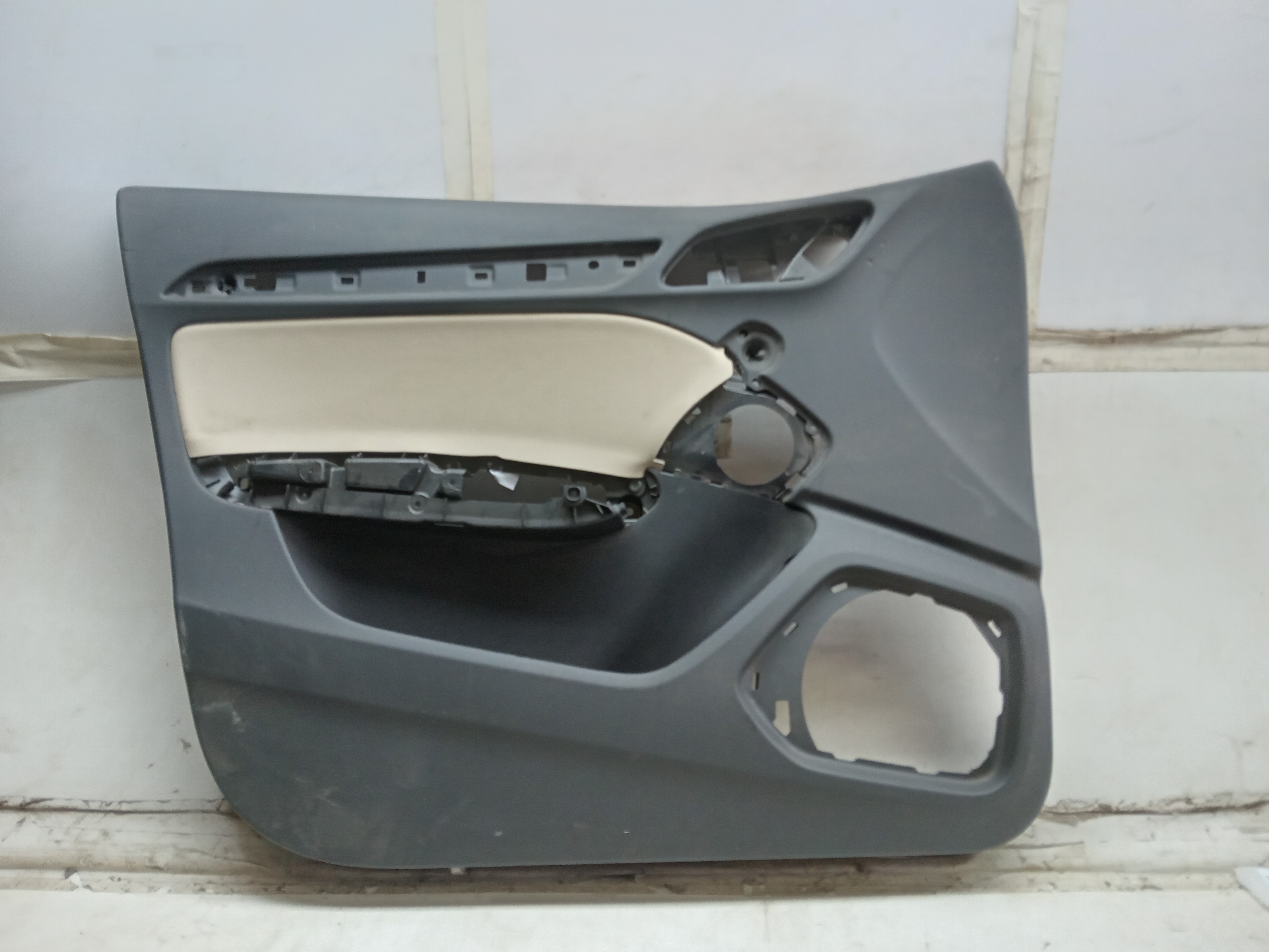 FORRO PORTA DIANT LE AUDI Q3 2017