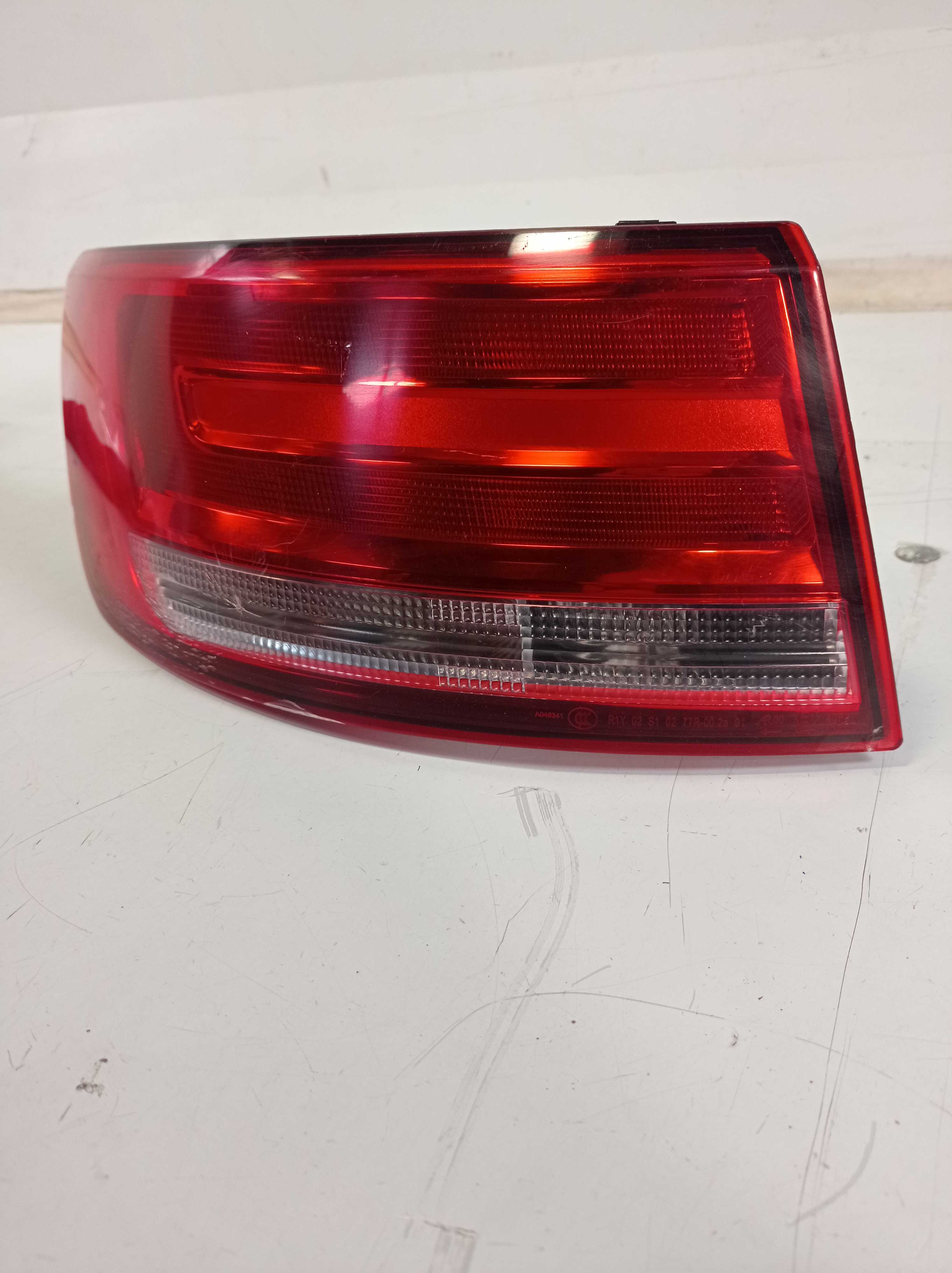 LANTERNA TRASEIRA ESQUERDA VOLKSWAGEN AUDI A4 2016 2017 2
