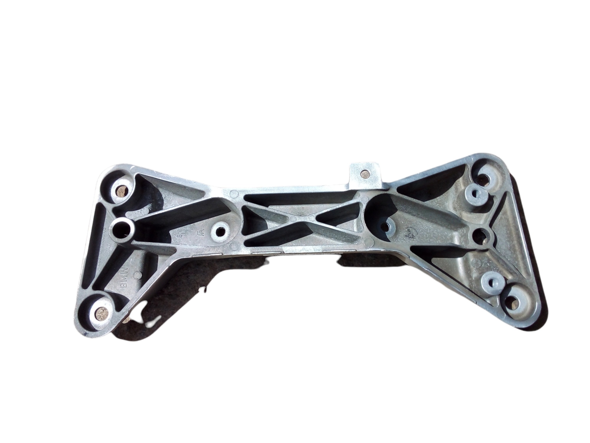 Suporte Traseiro Caixa Câmbio Bmw 320i 2014 2231679660503 2