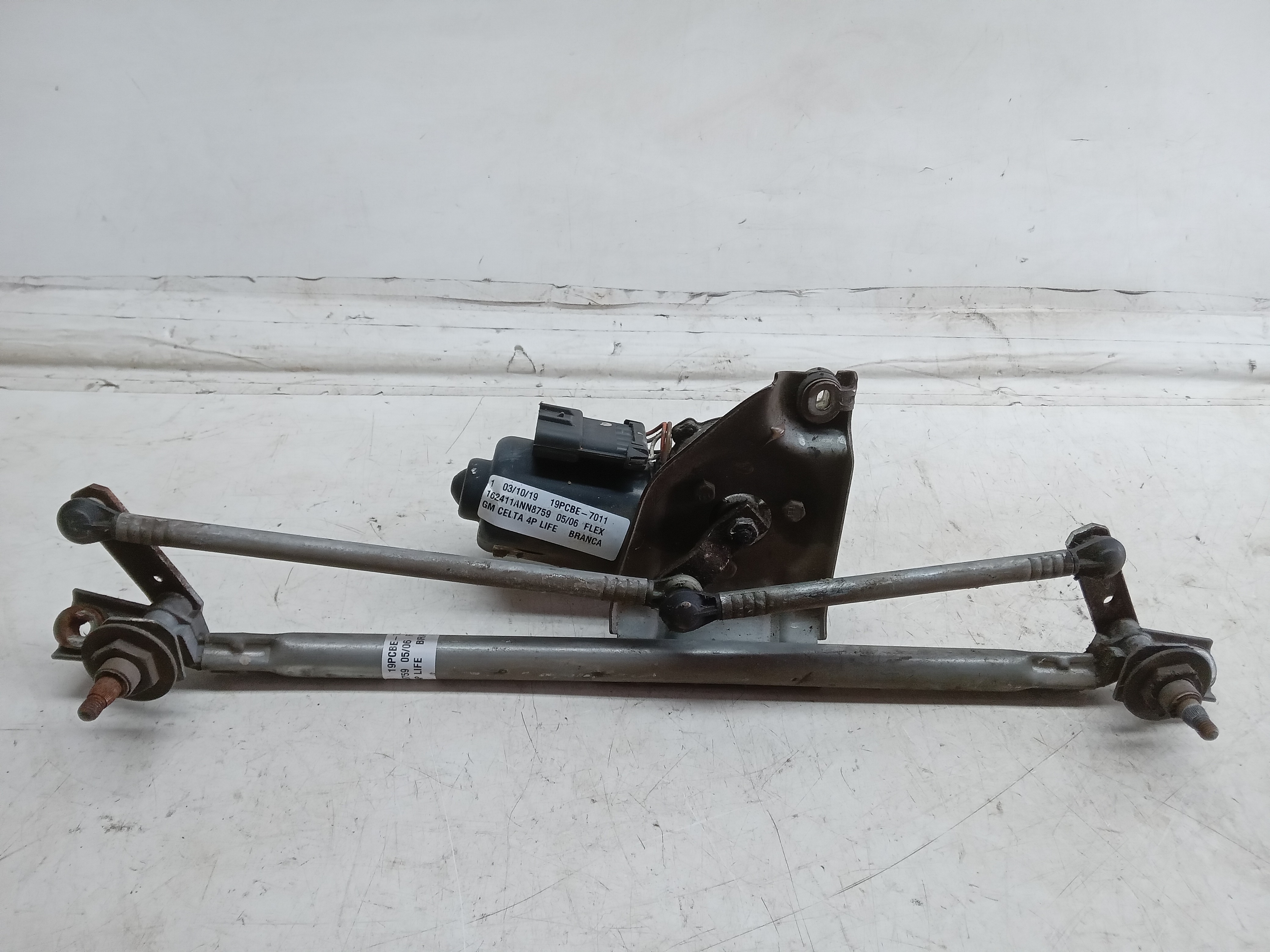 MÁQUINA GALHADA LIMPADOR PARABRISA GM CELTA 2006 2