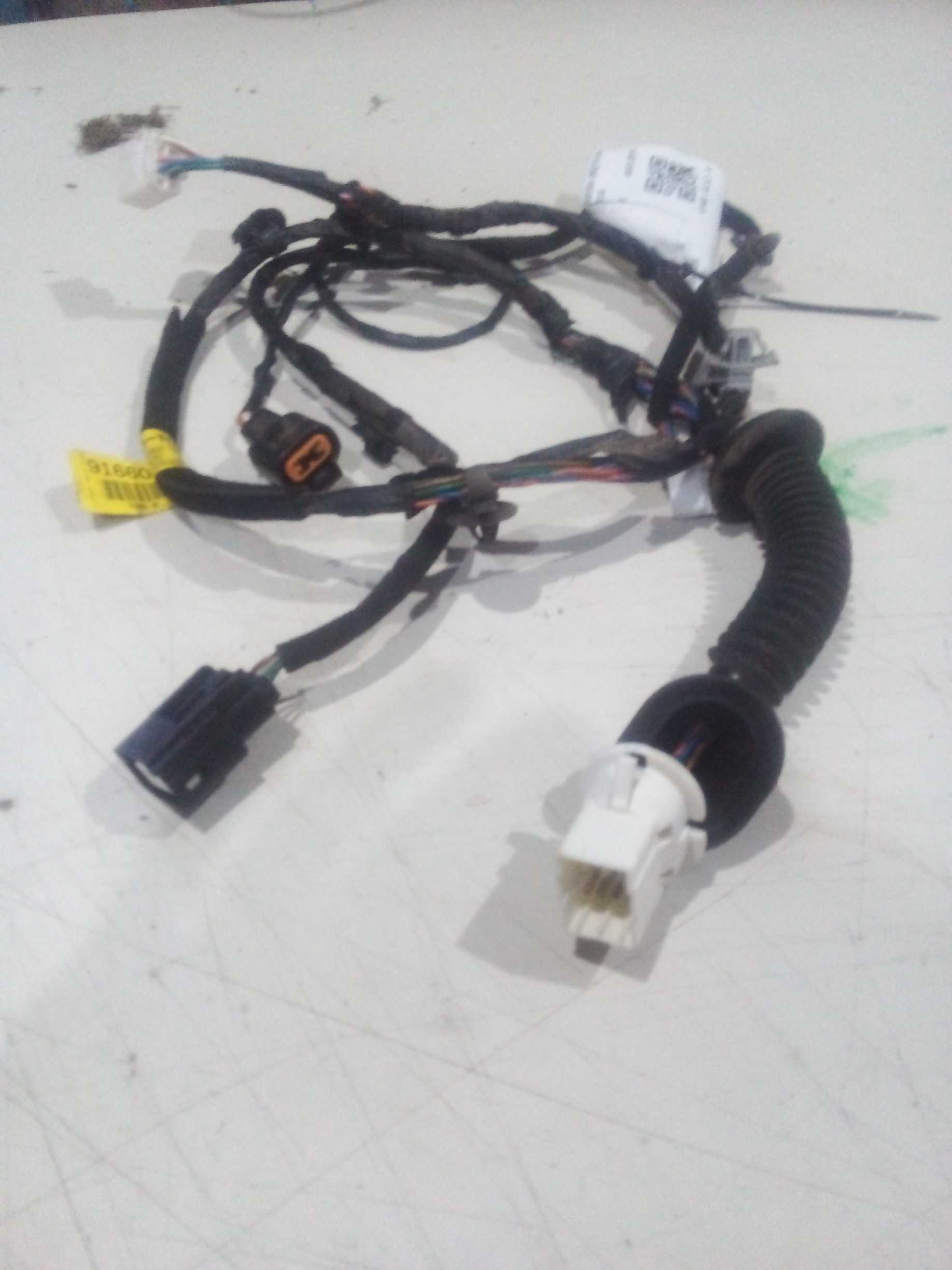 CHICOTE DA PORTA TRASEIRA DIREITA KIA PICANTO 2014 2