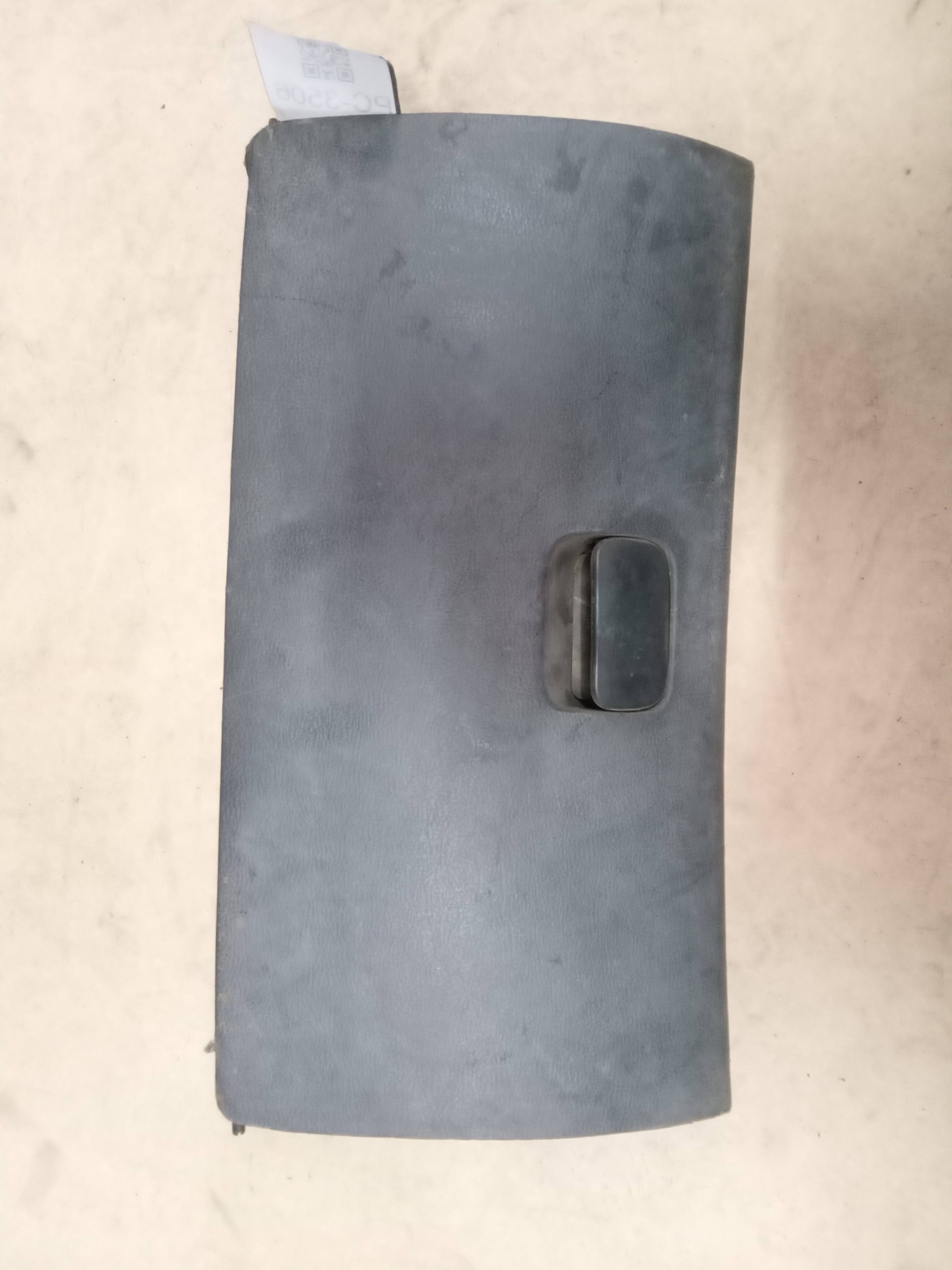 Tampa porta luvas Fiat Palio Fire 2005 1