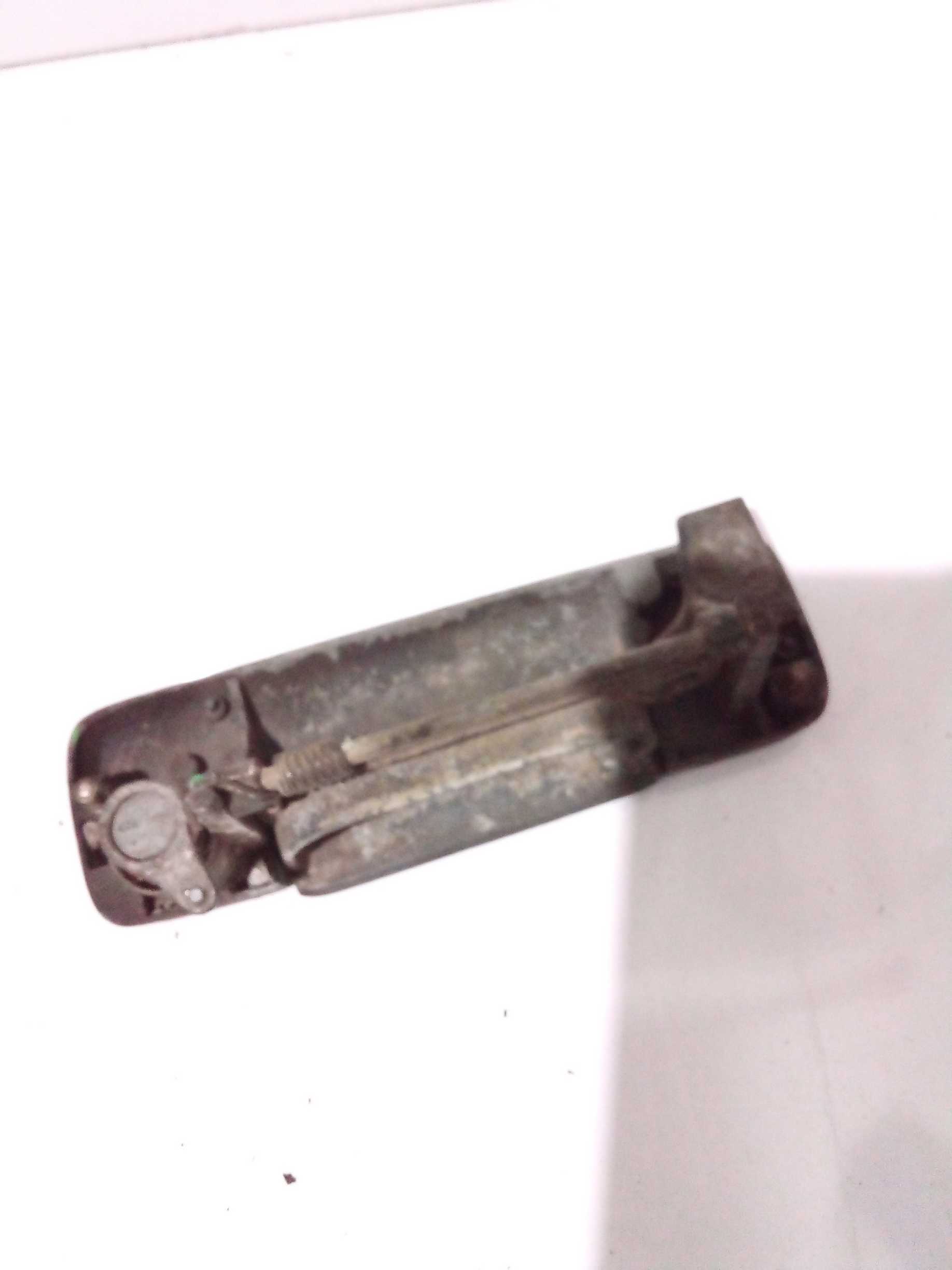 Maçaneta da porta Fiat 147 externa lado direito 1996 2