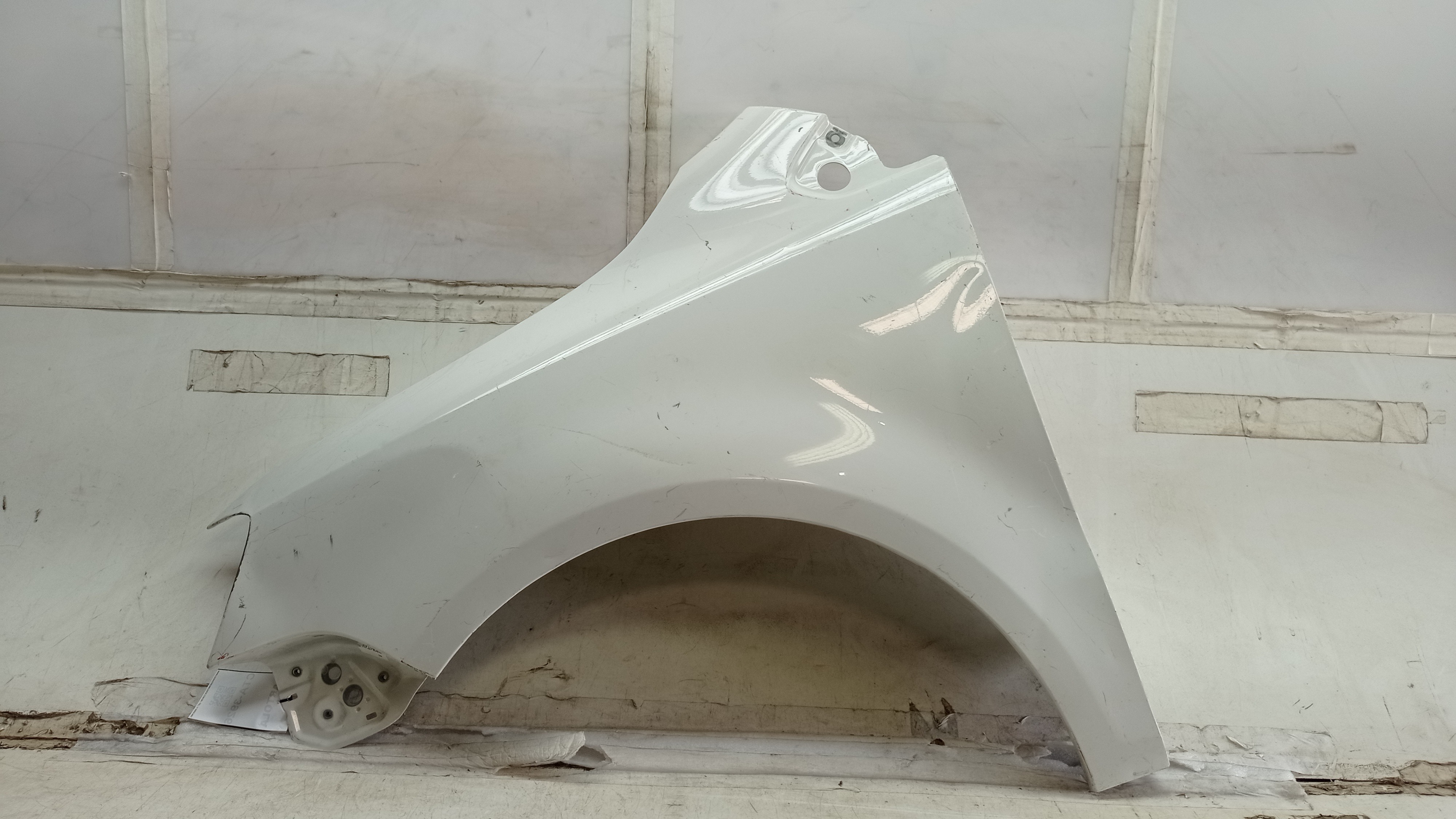 PARALAMA ESQUERDO VW FOX 2015 PARA RECUPERAR 1