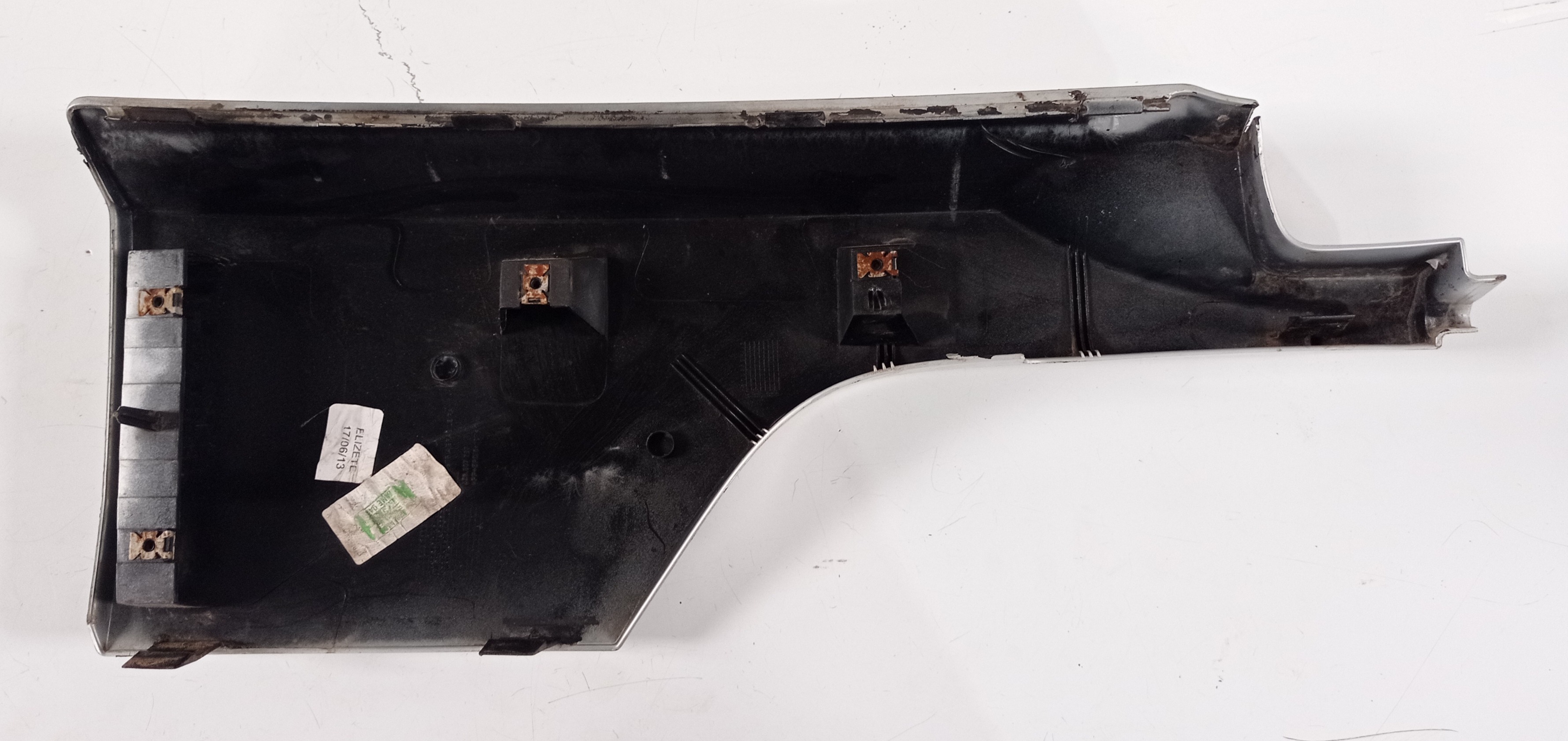 5z0807787 Moldura Estepe Traseiro Dir Vw Crossfox 2010 2014 2