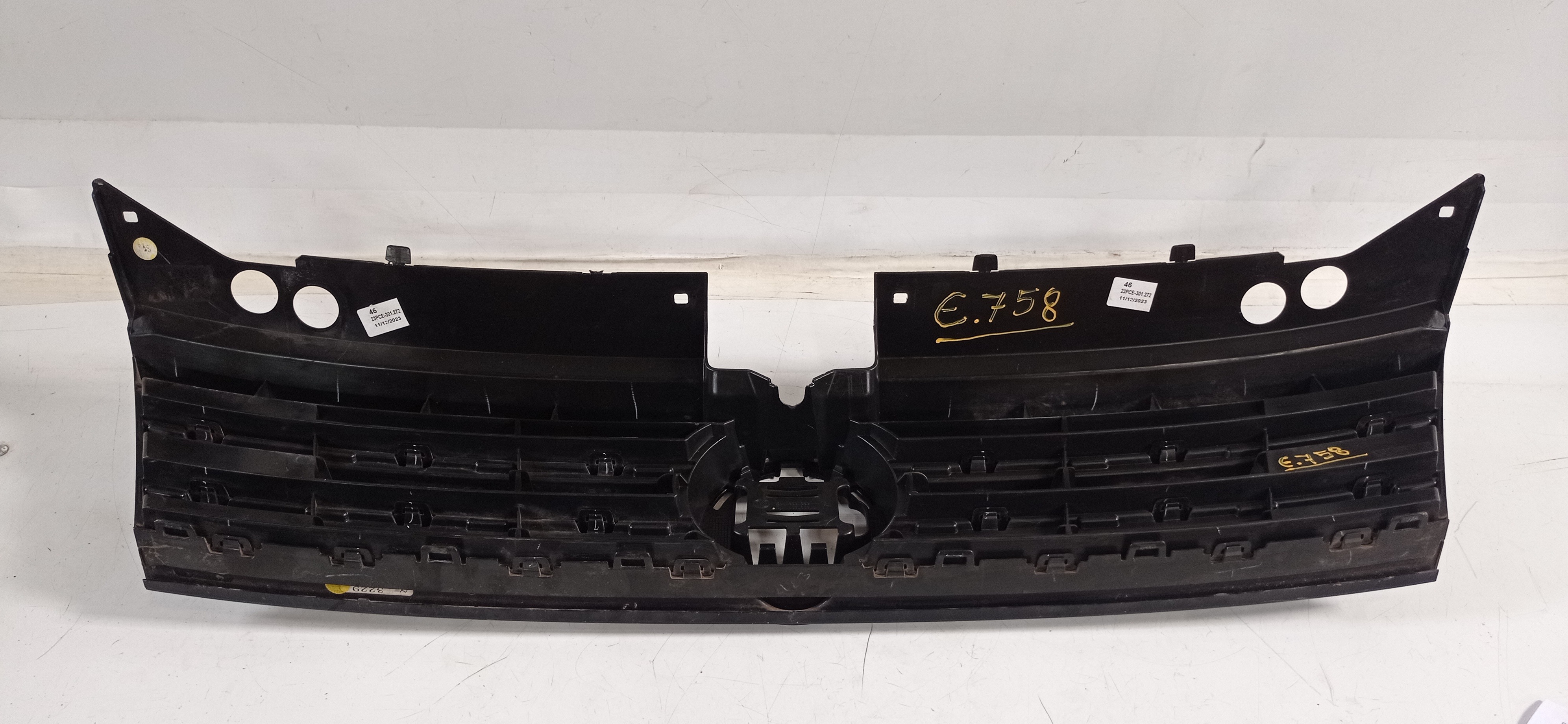 Grade Radiador Vw Tiguan R-line 350 2018 A 2020 Para Recu 10