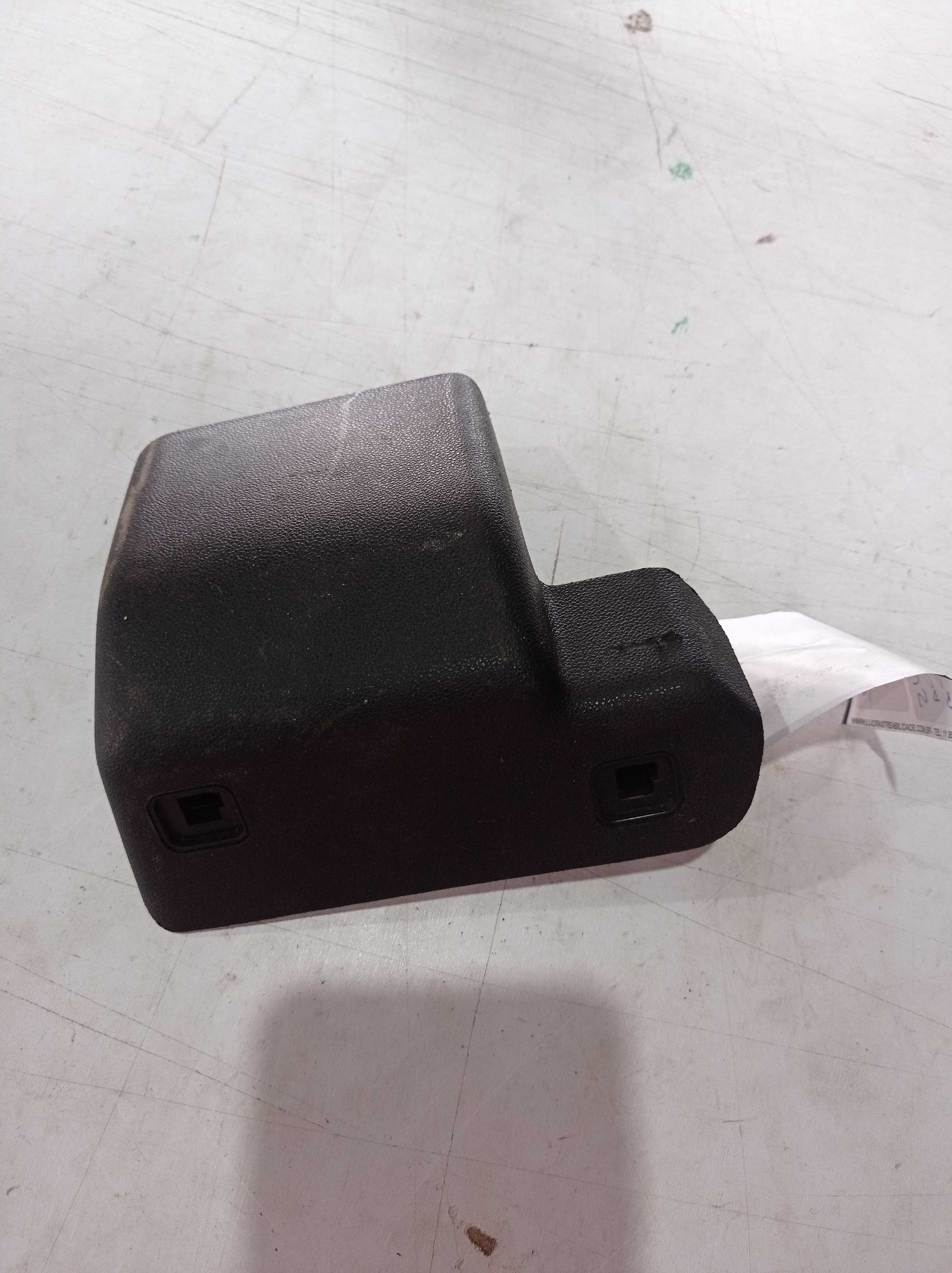 ACABAMENTO MOLDURA TAMPA CHICOTE BANCO DIANTEIRO FIAT PUNTO