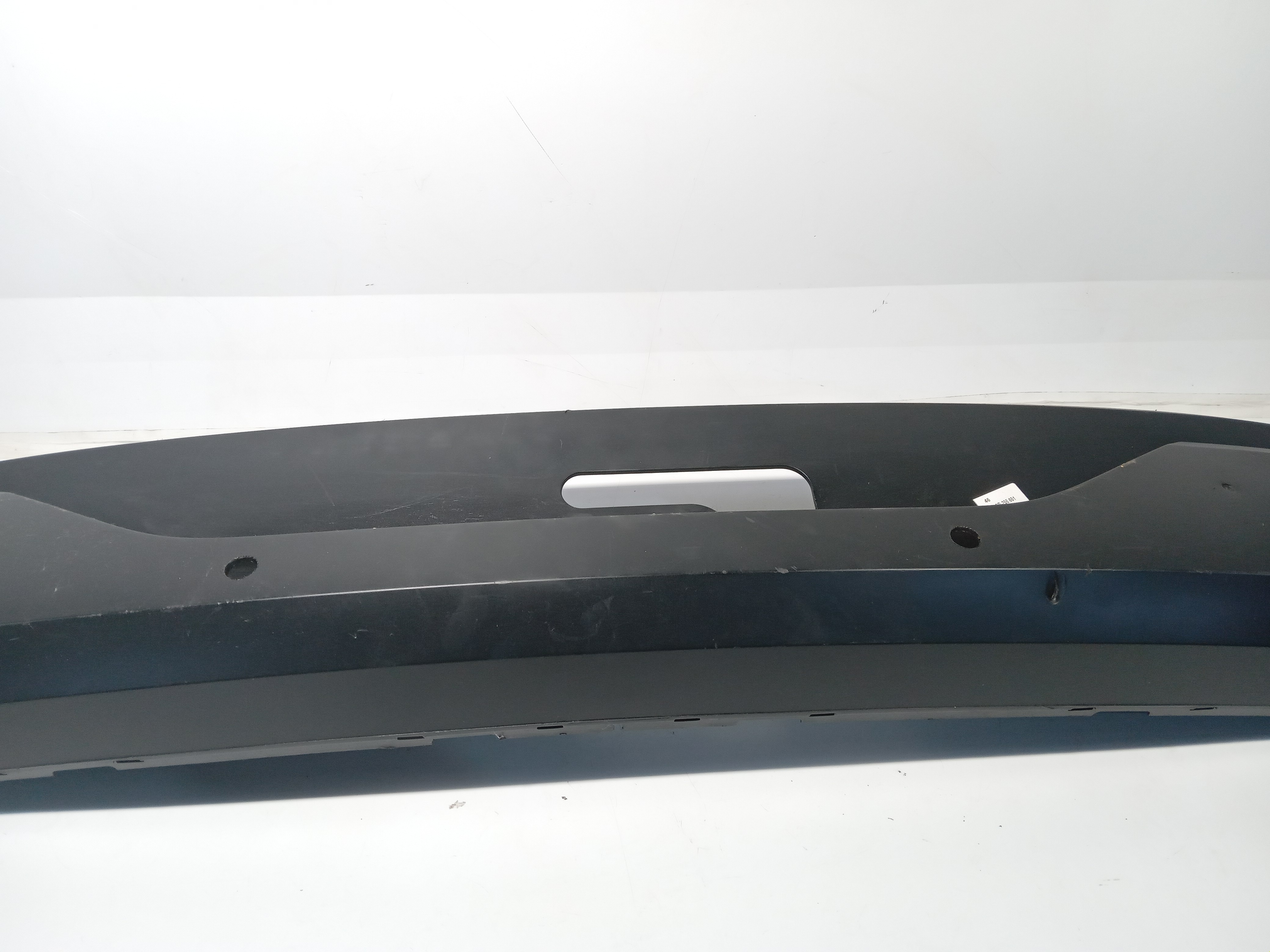 Parachoque Traseiro Central Vw Saveiro Robust G7 5u7807421e 2