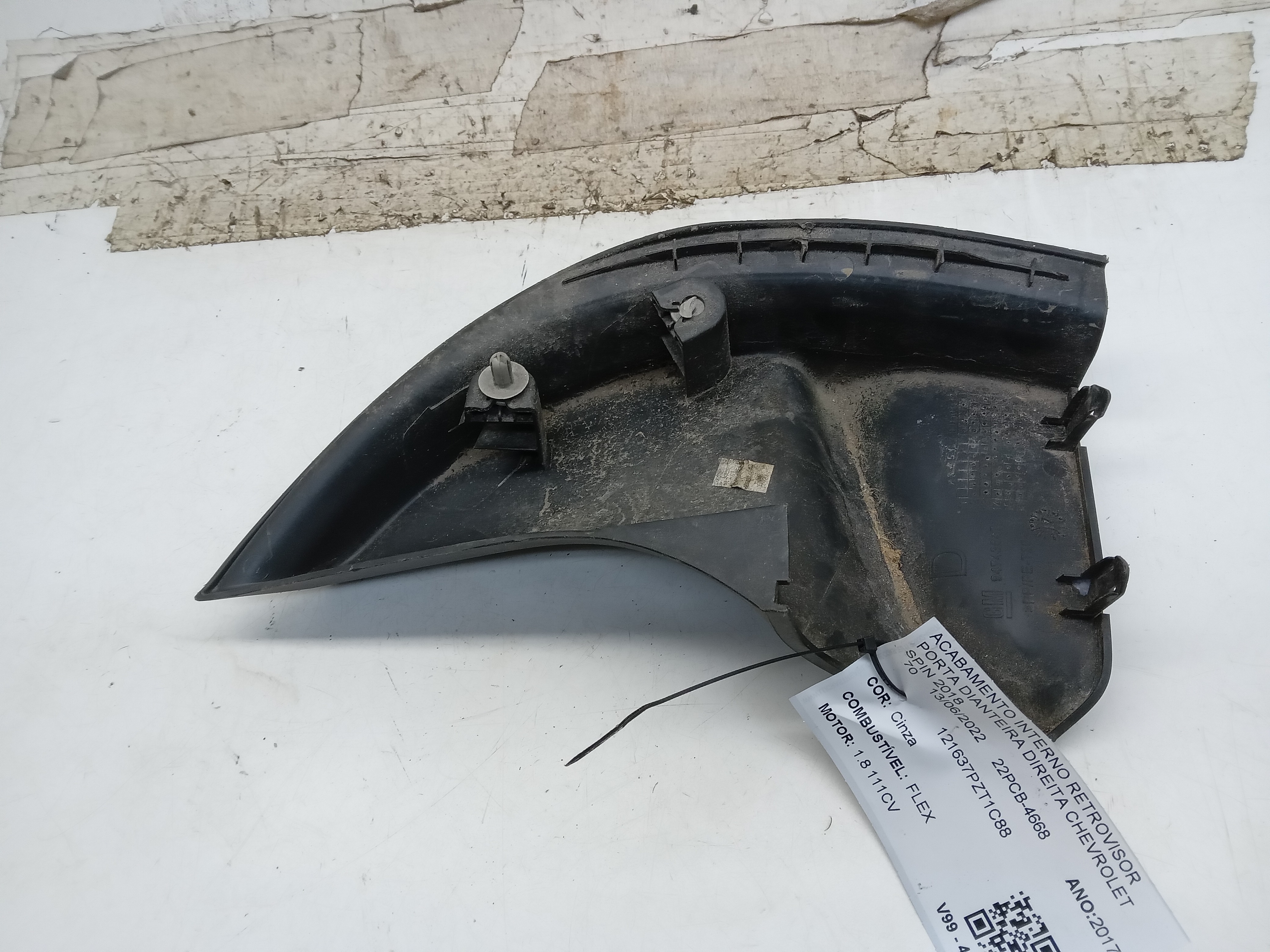 ACABAMENTO INTERNO RETROVISOR DIANT DIREITA GM SPIN 2018 2