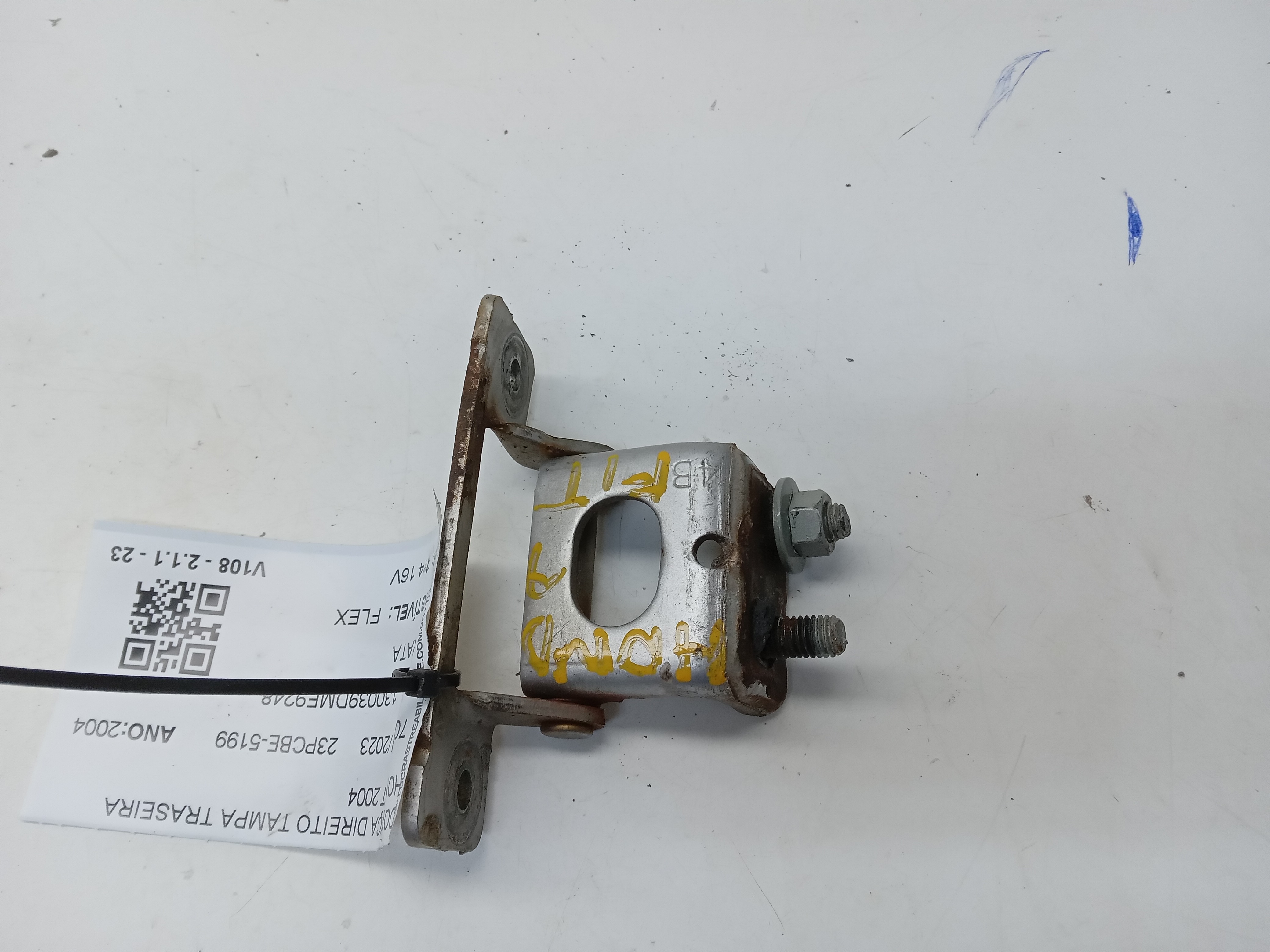 DOBRADIÇA TAMPA TRASEIRA LD HONDA FIT 2004 2
