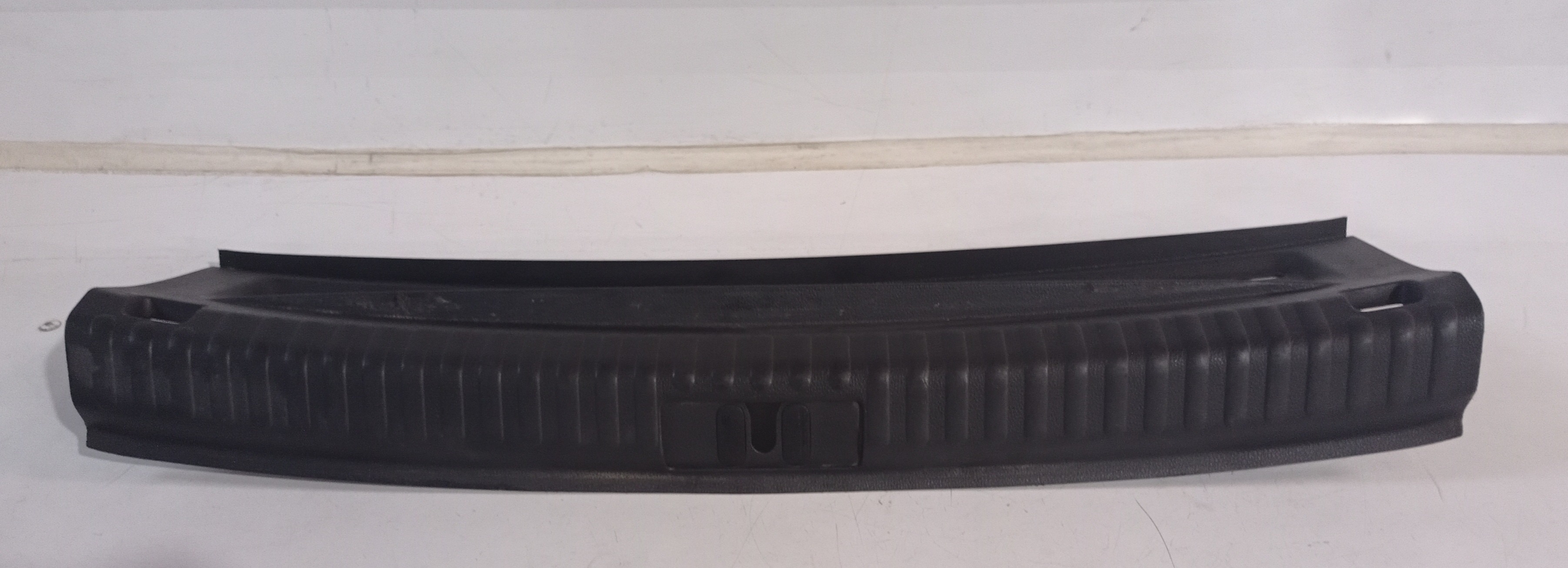 Moldura Soleira Porta Malas Volkswagen Tiguan 2010 A 2013 4