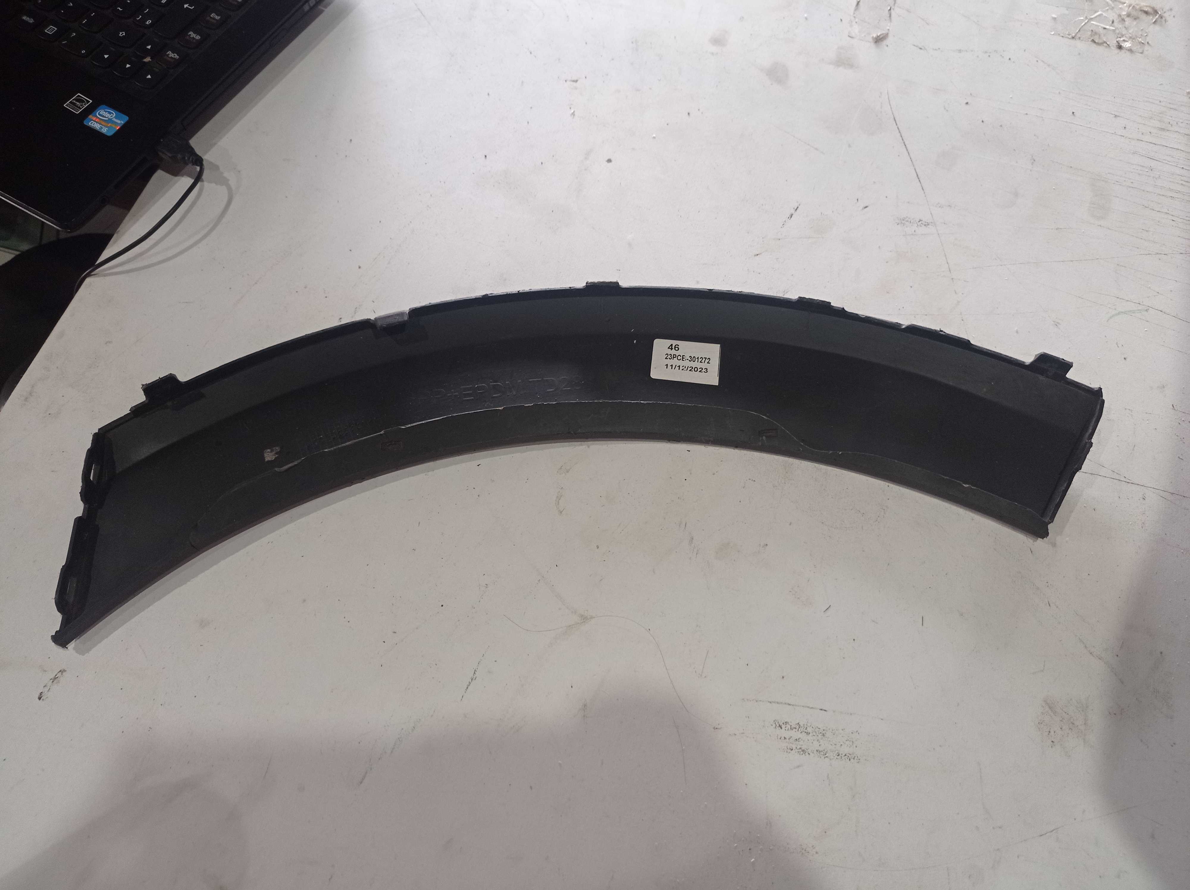 MOLDURA PARACHOQUE DIANTEIRO ESQUERDO VW NIVUS 2020 2