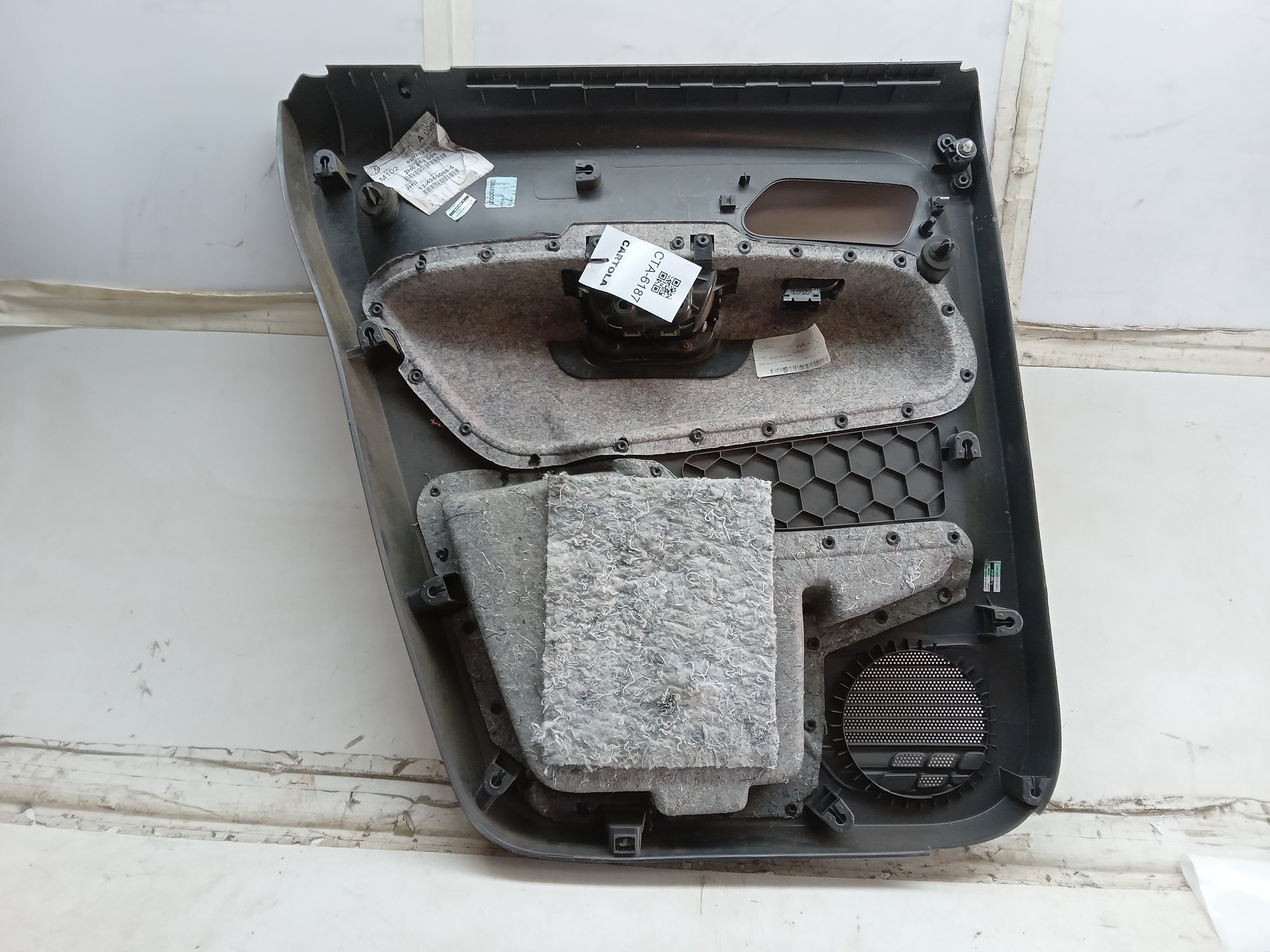 FORRO PORTA TRAS LD VW AMAROK 2012 2