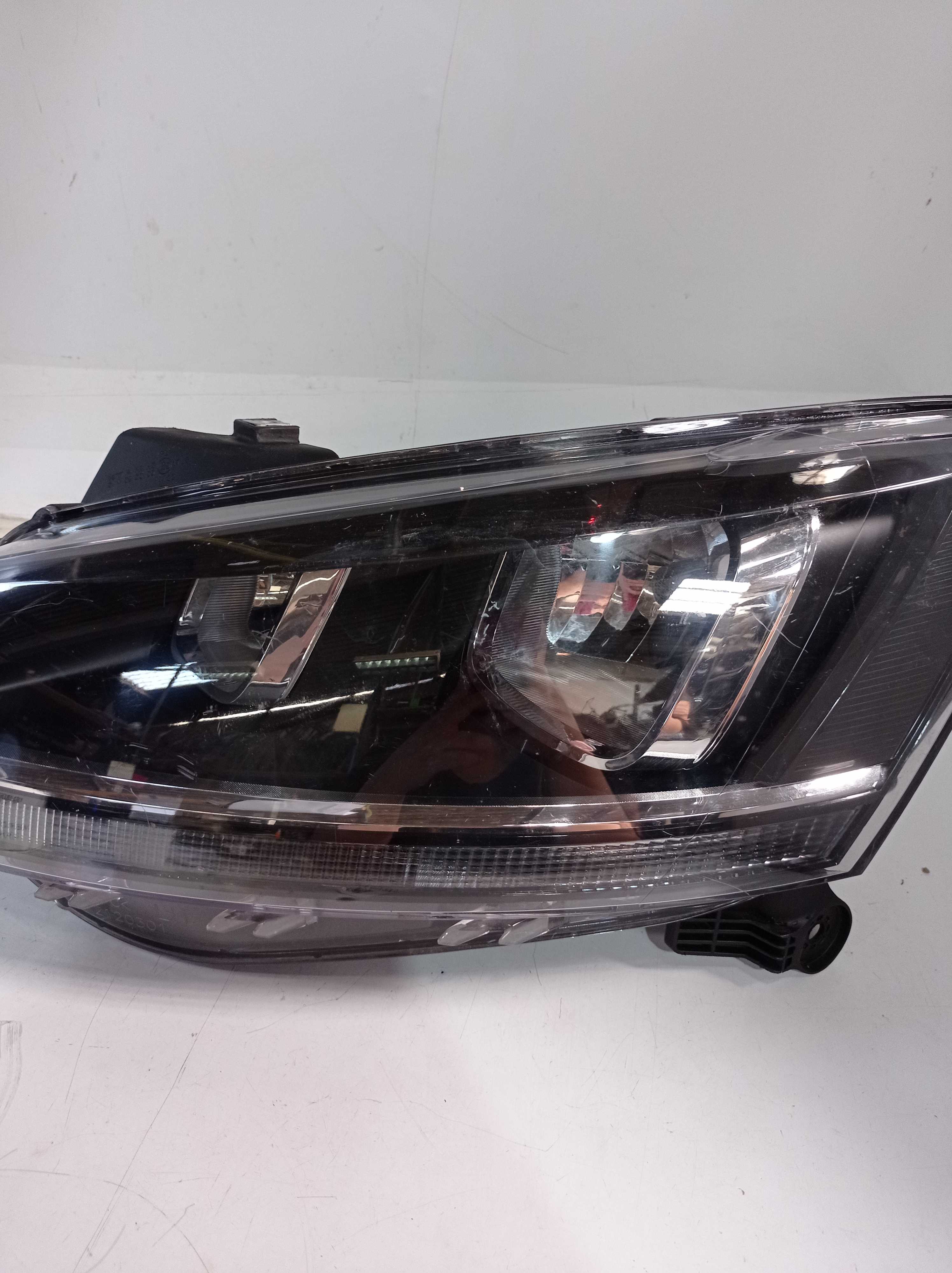 FAROL ESQUERDO VOLKSWAGEN FOX FRISO CROMADO 15 18 RECO 4