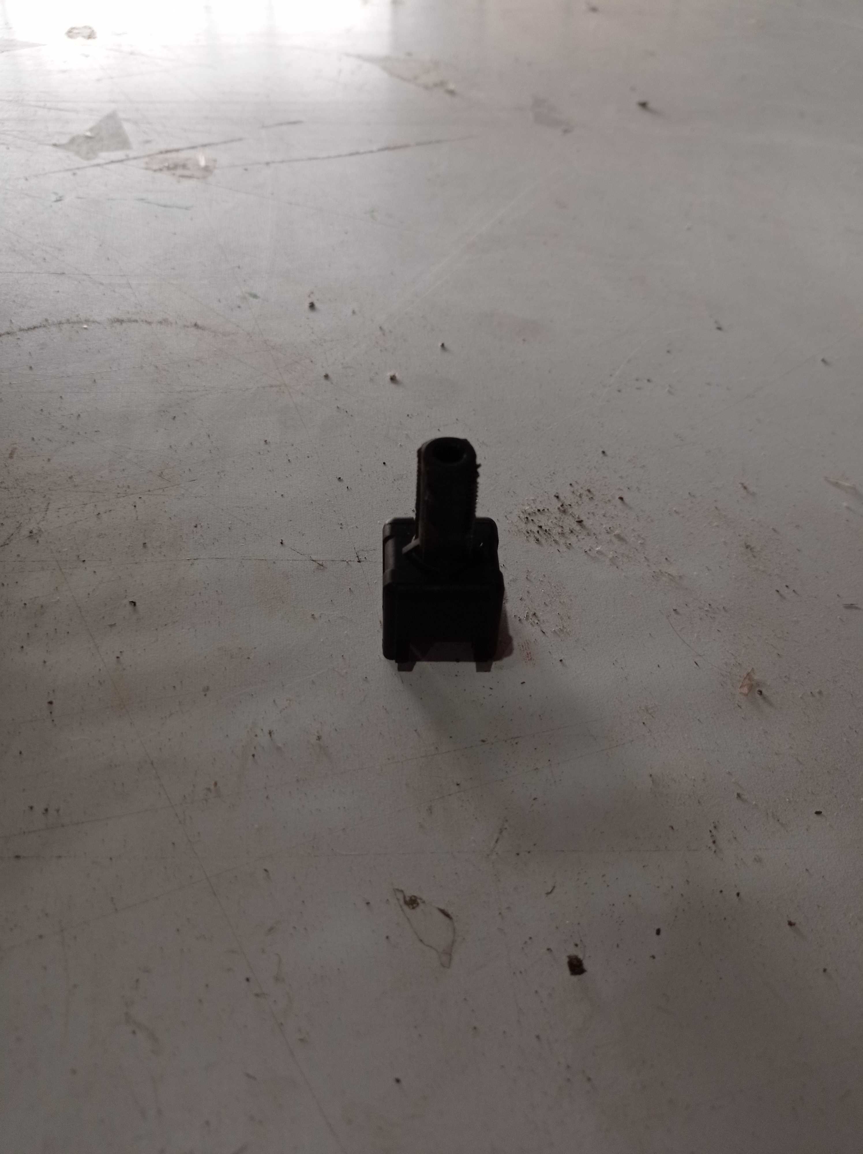 INTERRUPTOR DE FREIO KIA PICANTO 2014